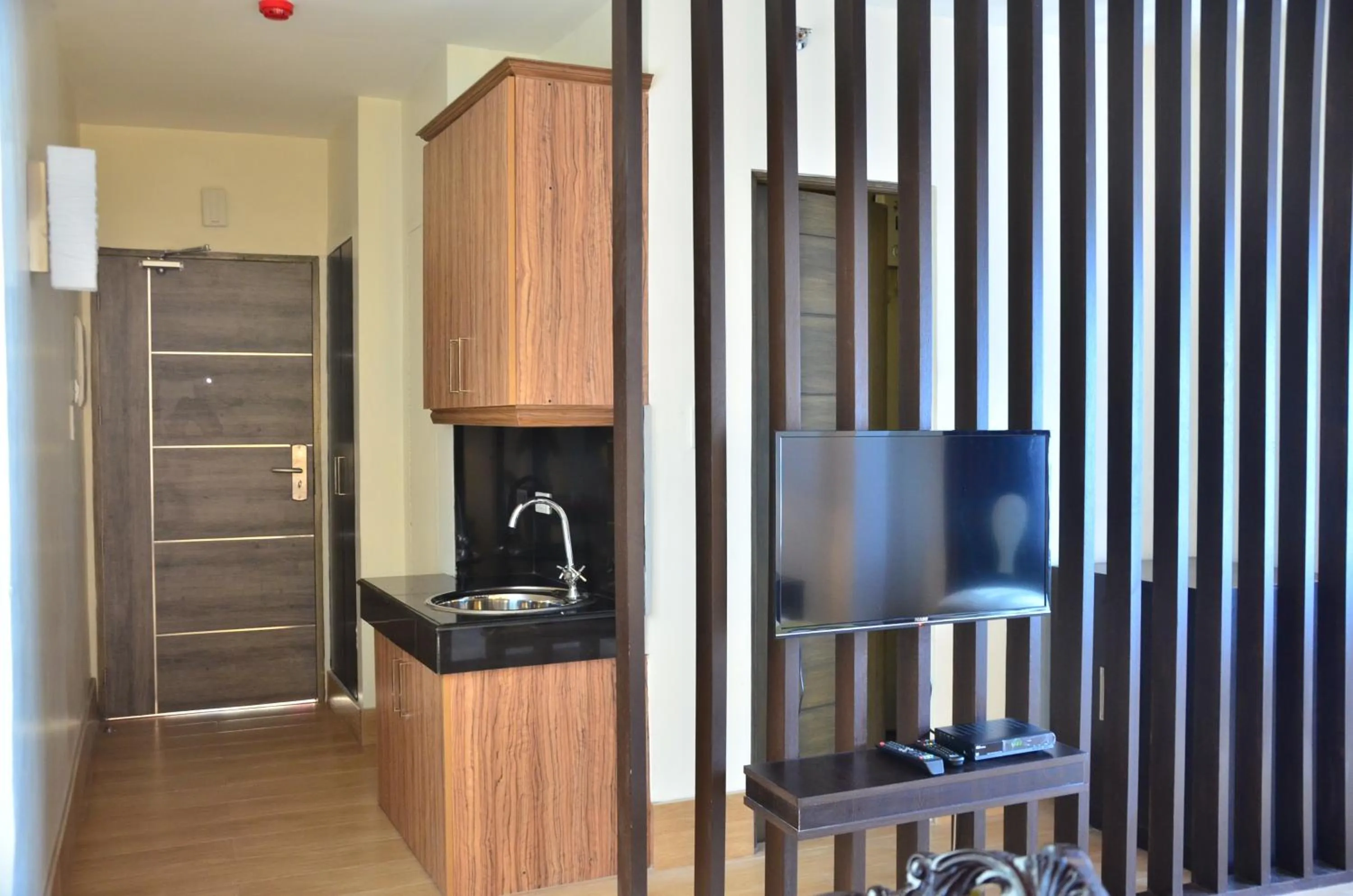 Food and drinks in Oriental Zen Suites