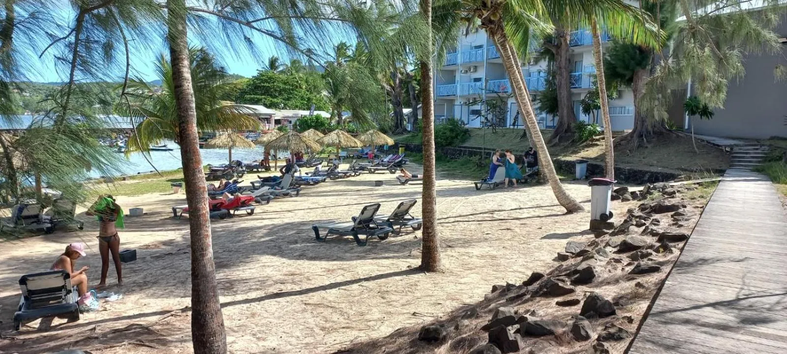 Charmant T1 avec vue sur la marina