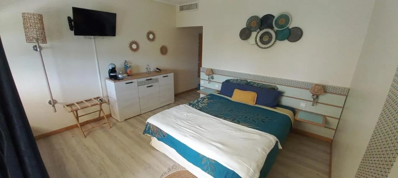 Bed in Charmant T1 avec vue sur la marina
