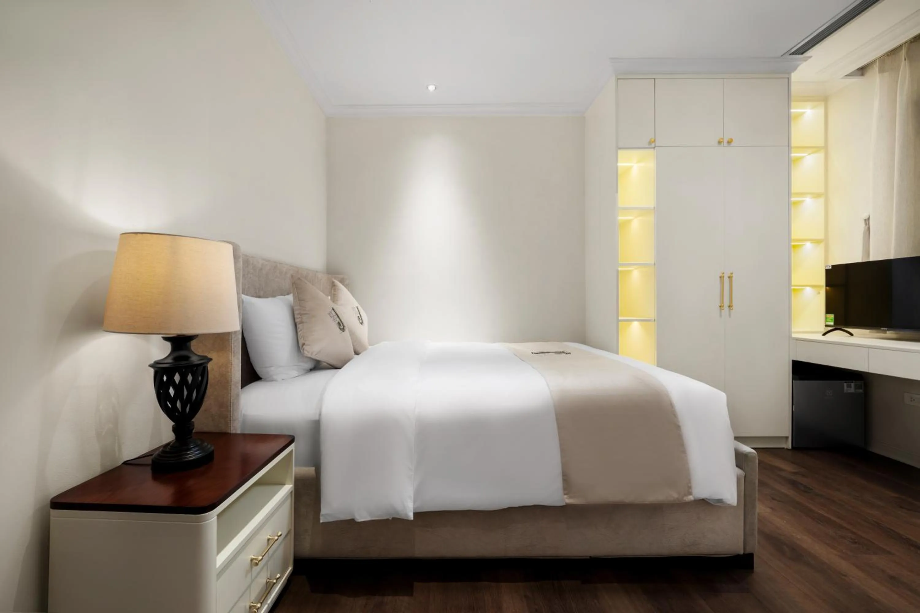 Bedroom, Bed in Jade Boutique Hotel