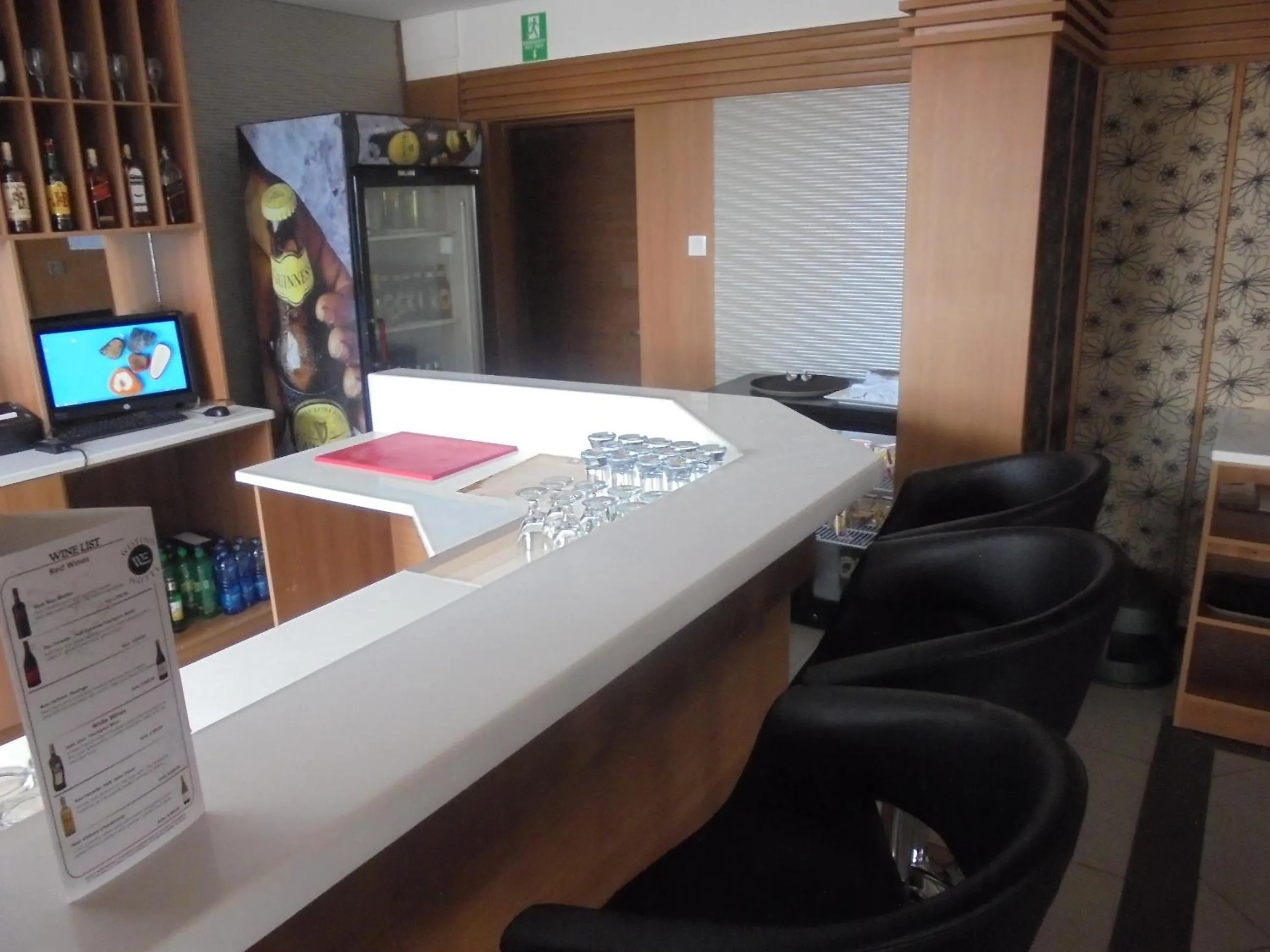 Lounge or bar in We Hotel and Suites