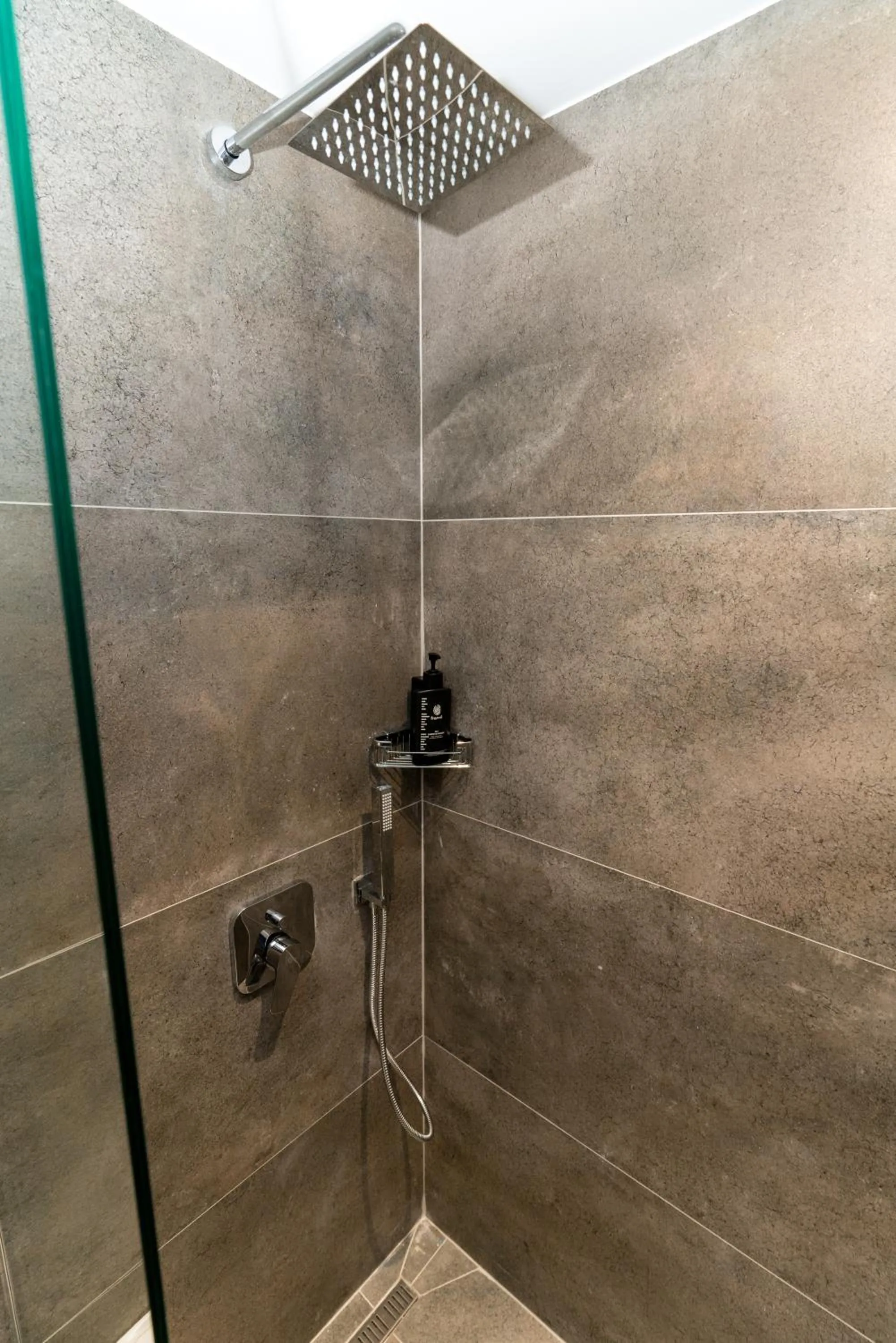 Shower in Titania Hotel