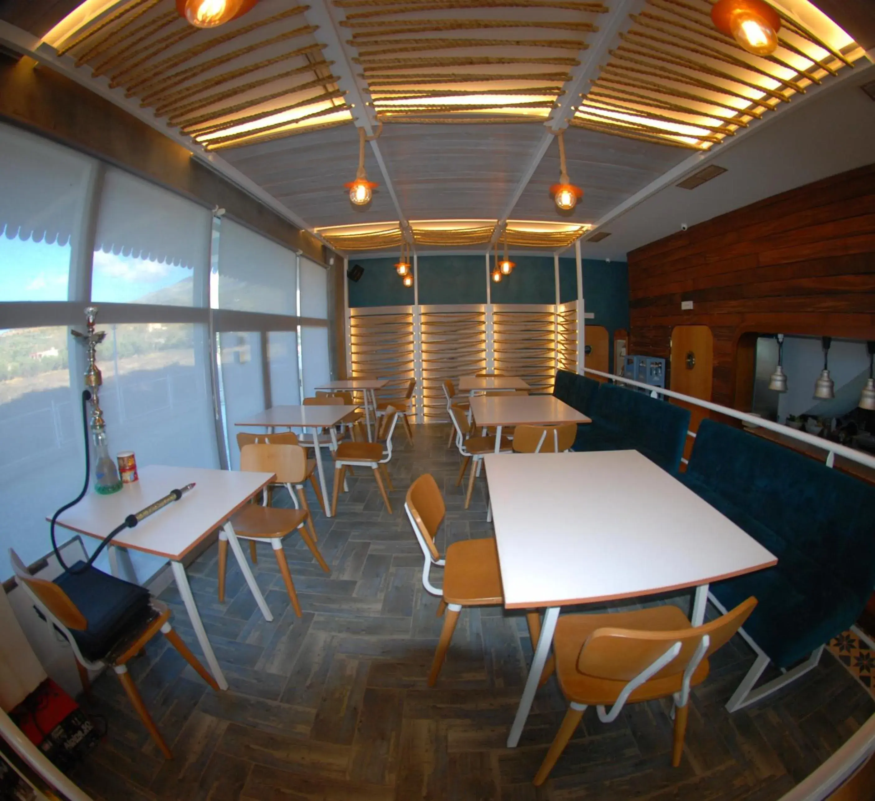 Restaurant/places to eat in Hotel Divers Restaurant/places to eat in Hotel Divers