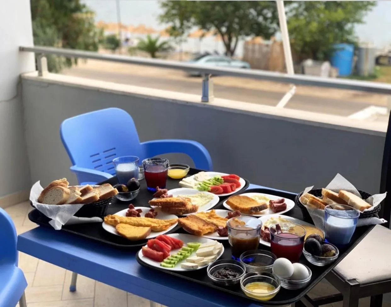 Breakfast in Hotel Divers