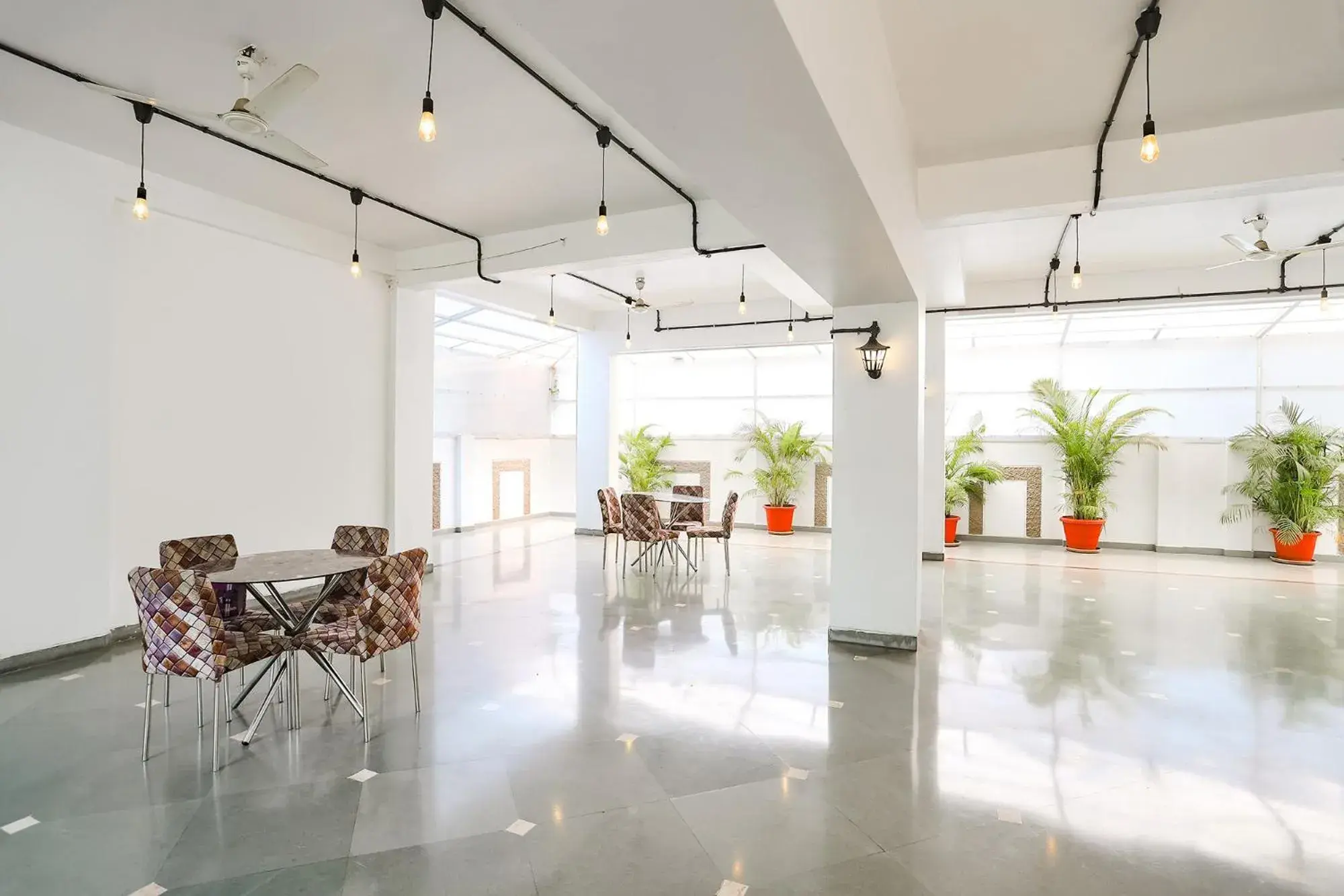 Restaurant/places to eat in FabHotel Archanil Apartment - Sitanagar Cricket Ground Restaurant/places to eat in FabHotel Archanil Apartment - Sitanagar Cricket Ground