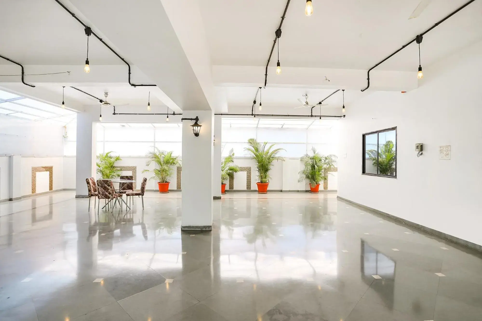 Restaurant/places to eat in FabHotel Archanil Apartment - Sitanagar Cricket Ground Restaurant/places to eat in FabHotel Archanil Apartment - Sitanagar Cricket Ground