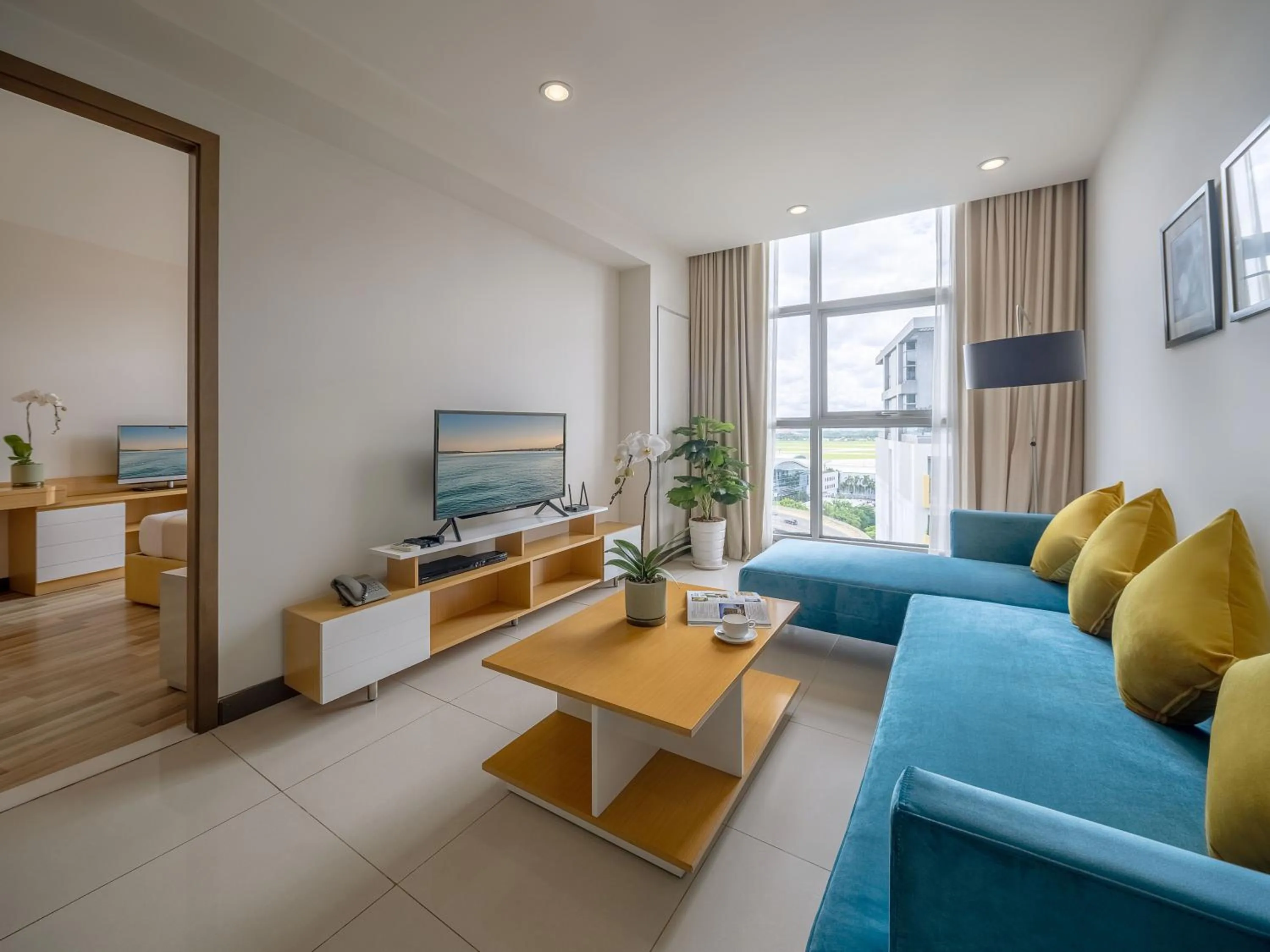 Bluesky Serviced Apartment Airport Plaza