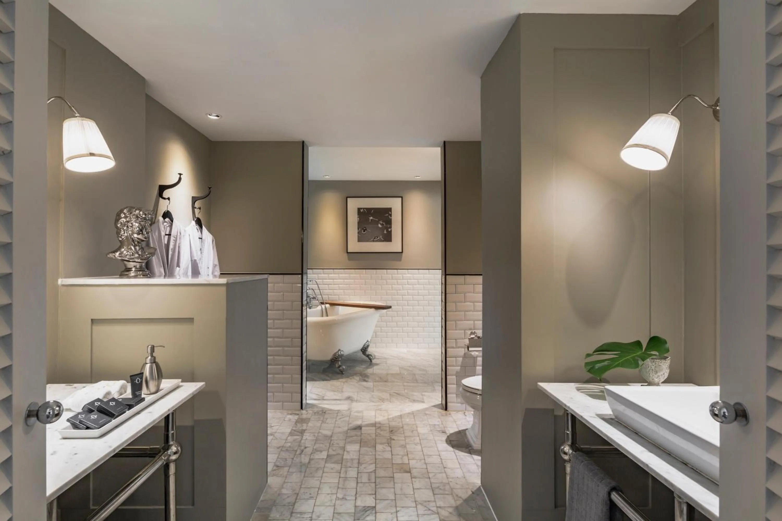 Bathroom in Hotel Once Bangkok