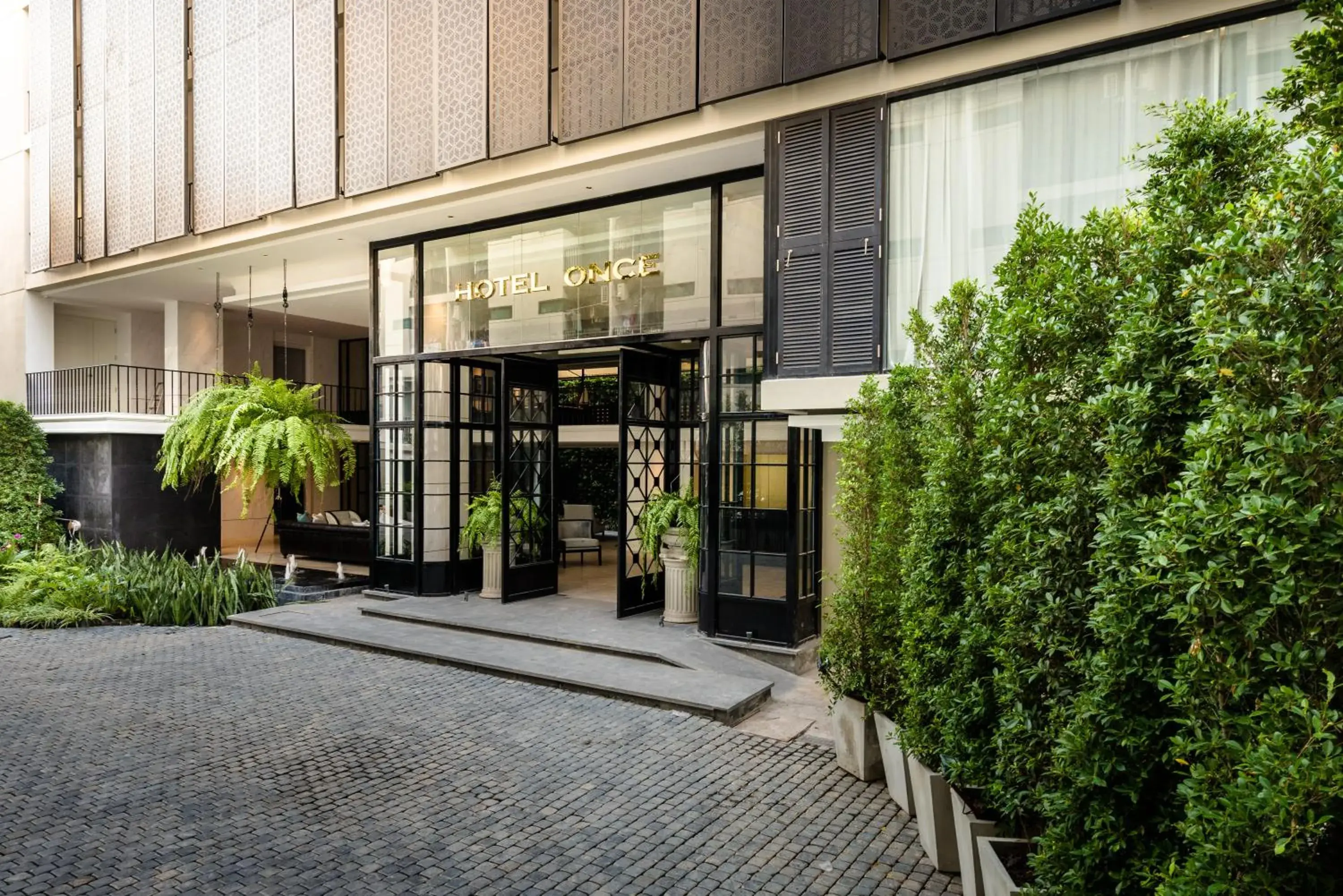 Facade/entrance in Hotel Once Bangkok Facade/entrance in Hotel Once Bangkok