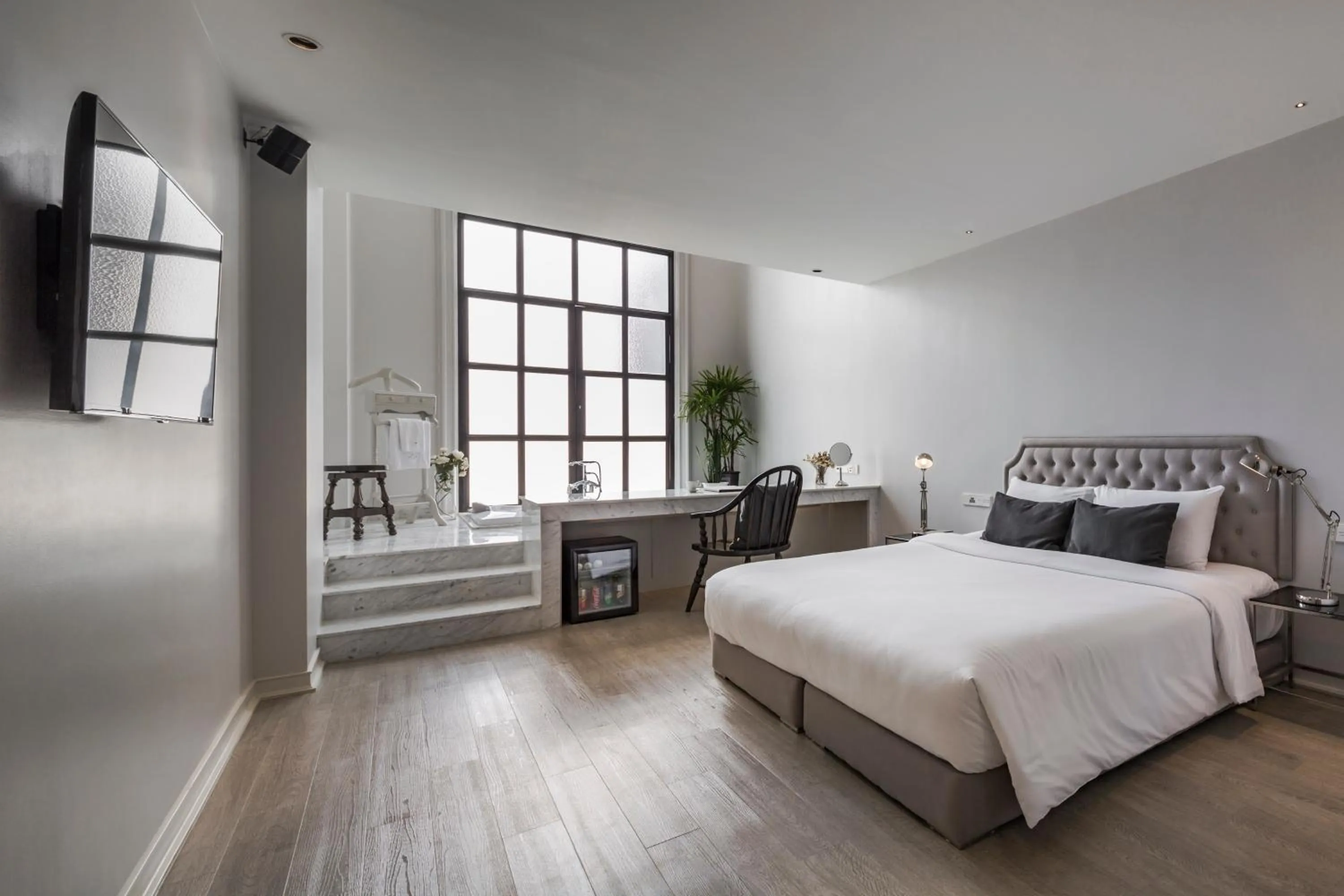 TV and multimedia, Bed in Hotel Once Bangkok