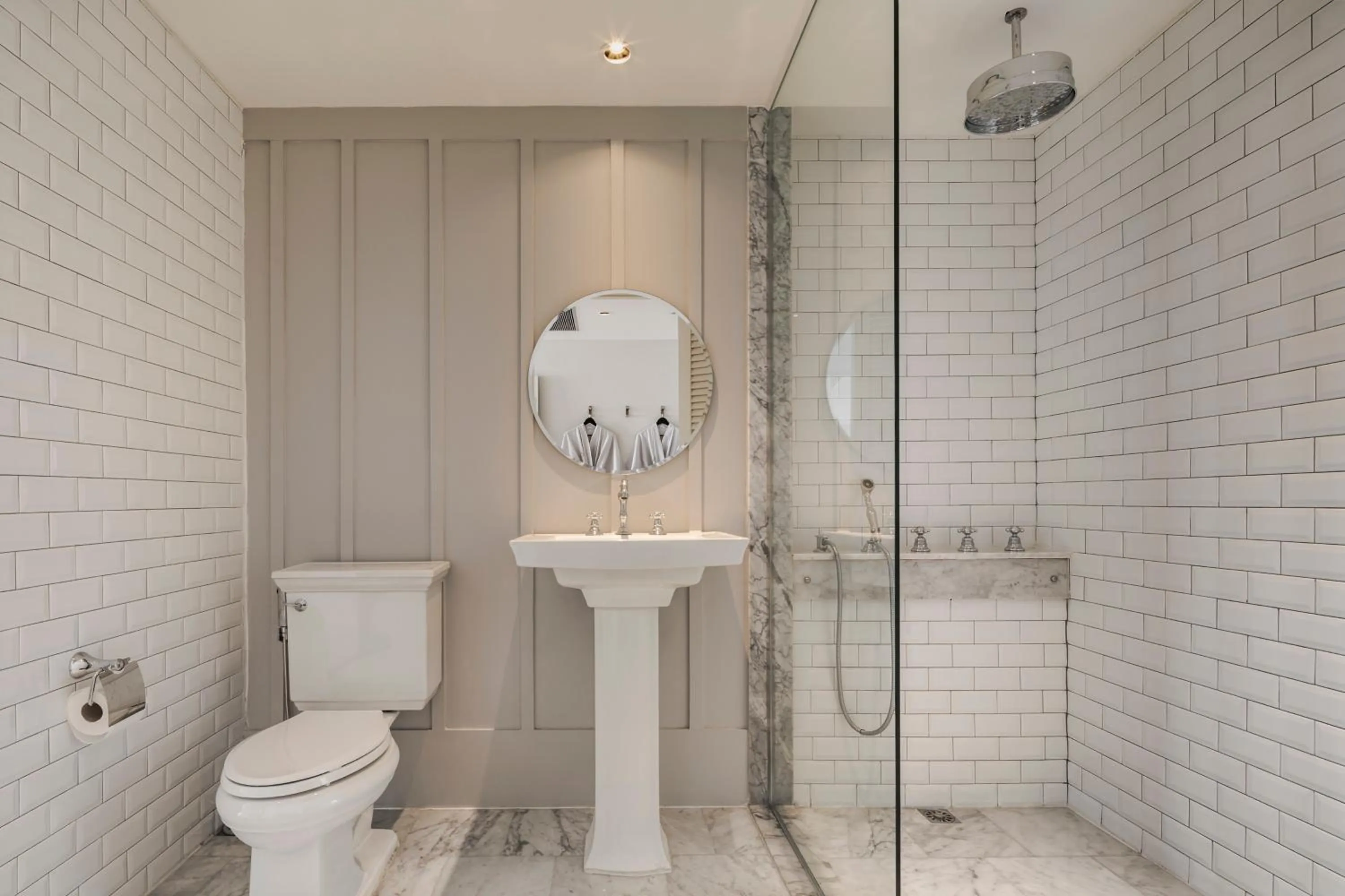 Shower in Hotel Once Bangkok