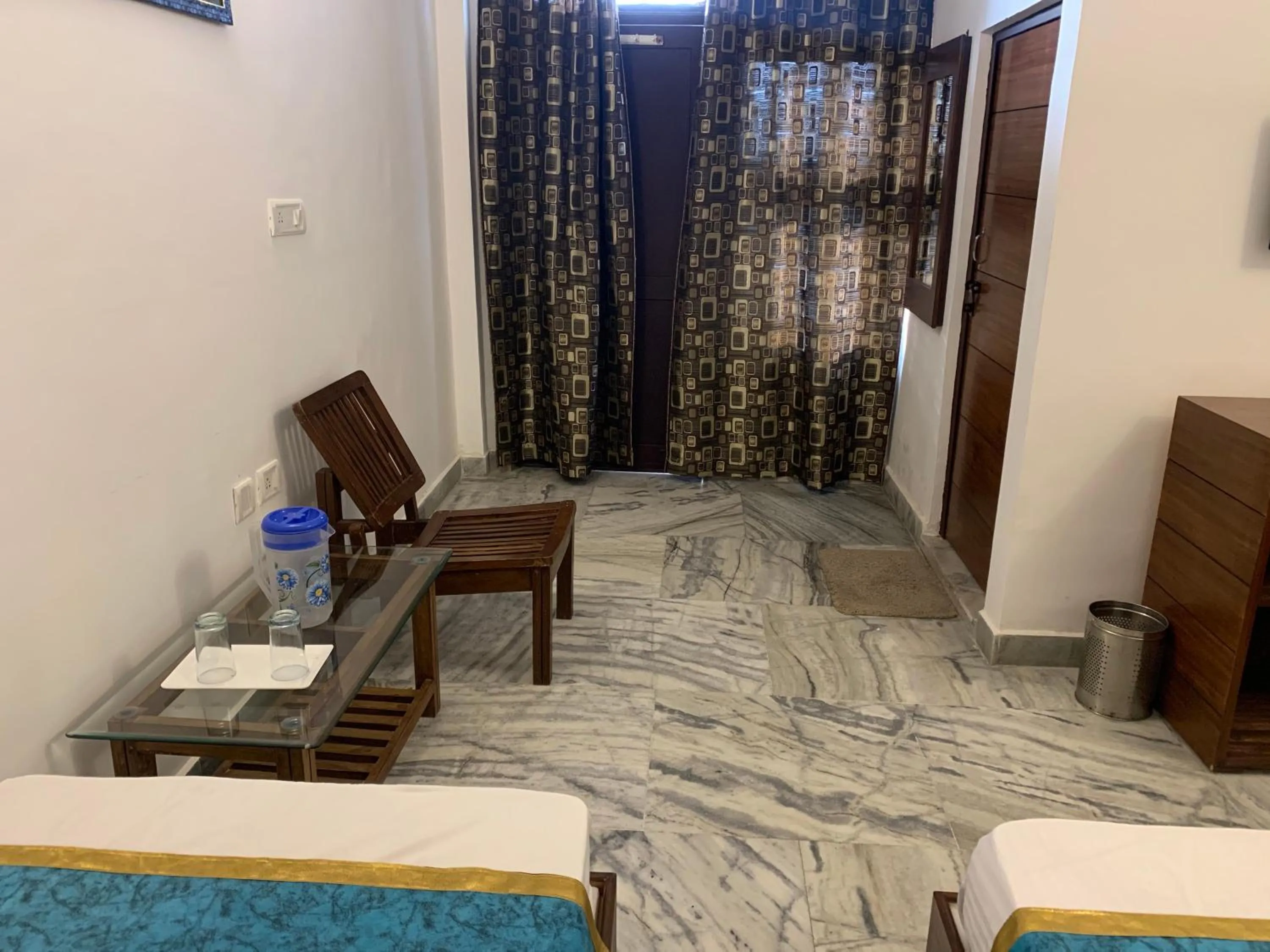 Photo of the whole room in Hotel Maha Luxmi Palace