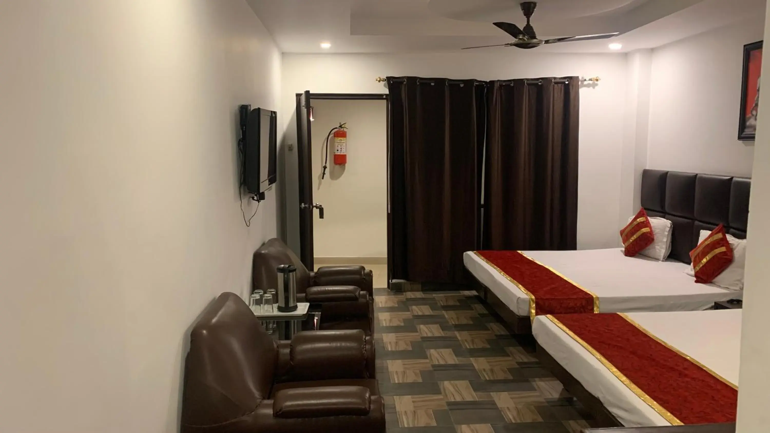 Photo of the whole room, Bed in Hotel Maha Luxmi Palace Photo of the whole room, Bed in Hotel Maha Luxmi Palace