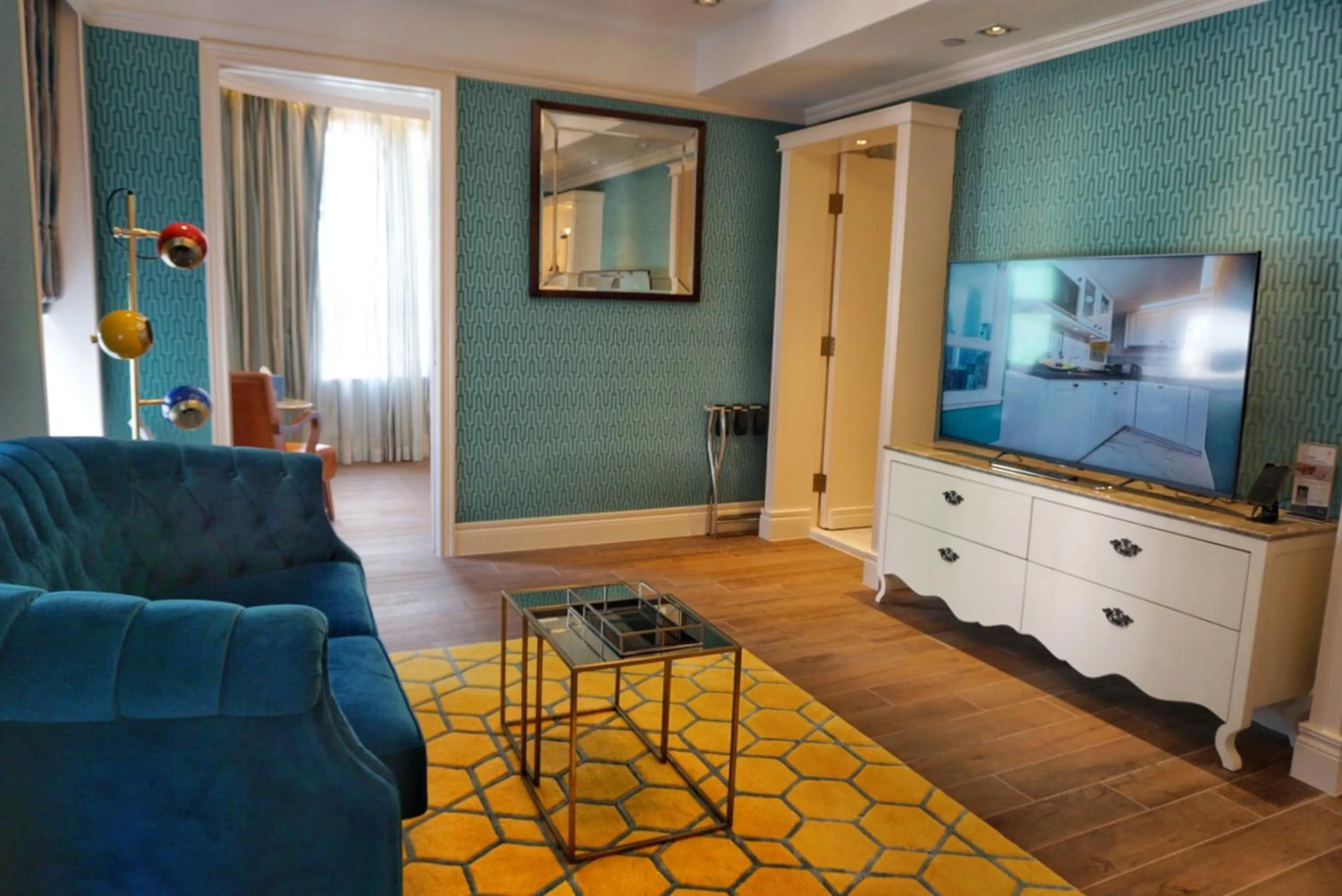 Living room in Hotel Madera Hollywood