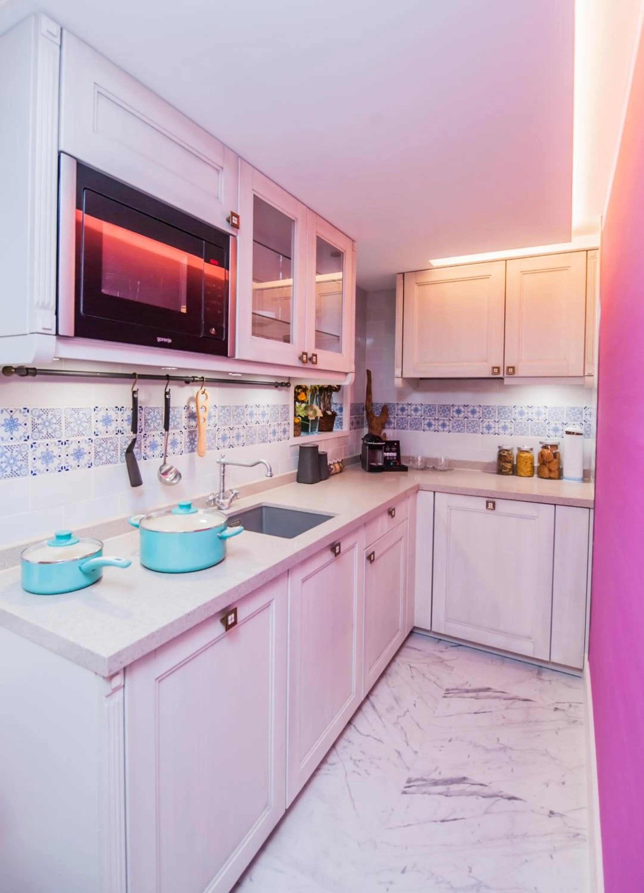 Kitchen or kitchenette in Hotel Madera Hollywood