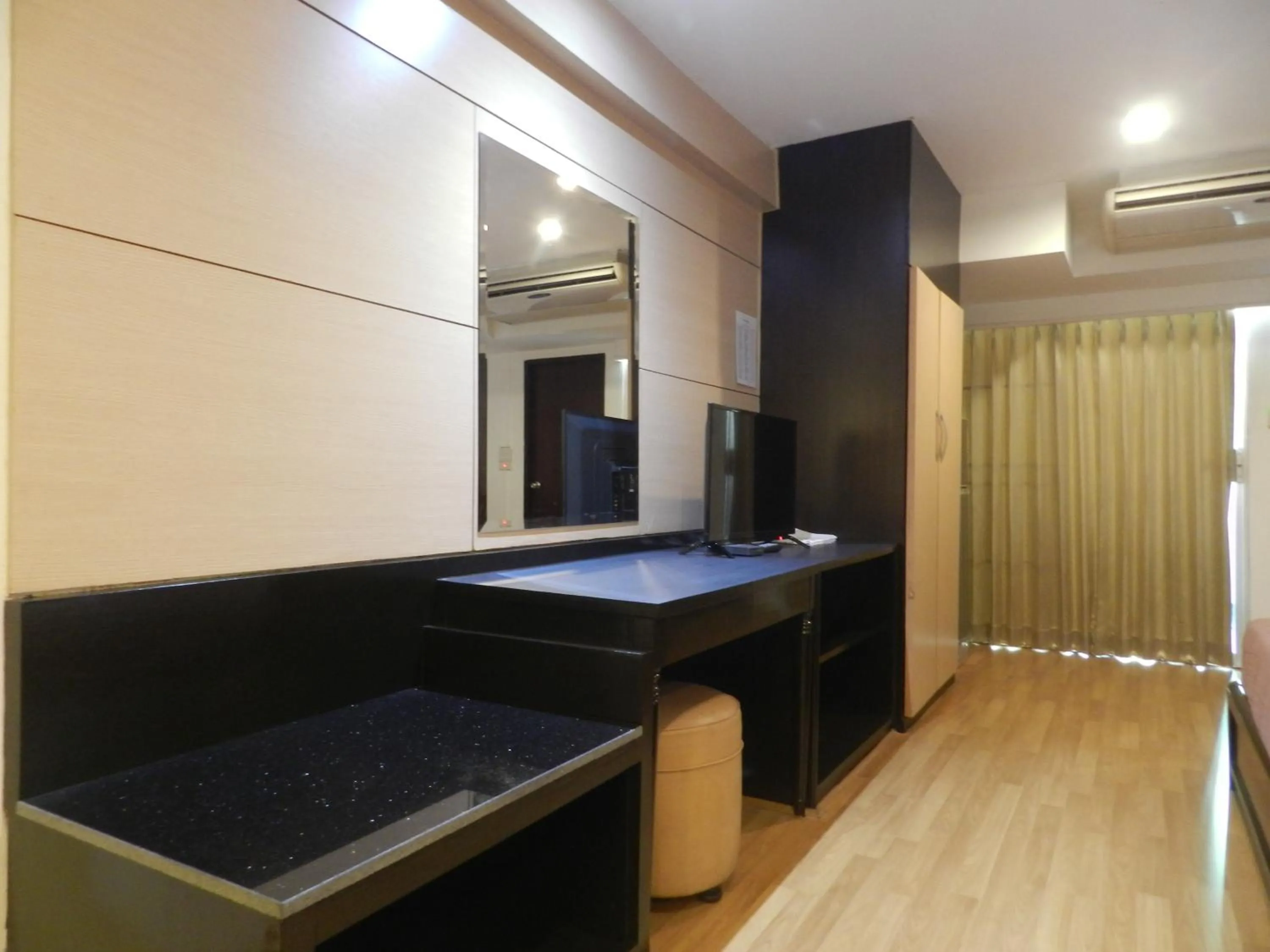 Bedroom in Nanatai Suites