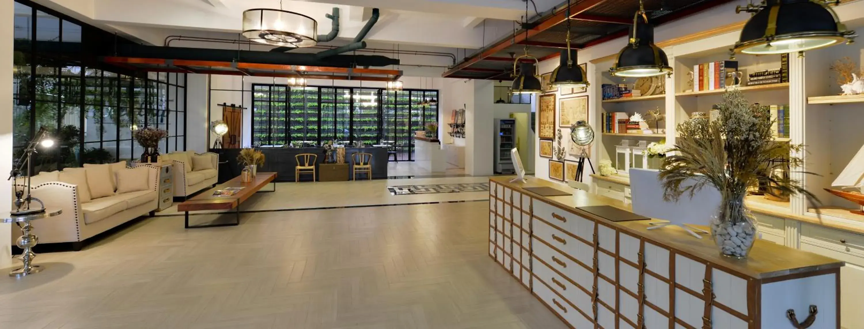 Lobby or reception in Ruenthip Pattaya Lobby or reception in Ruenthip Pattaya