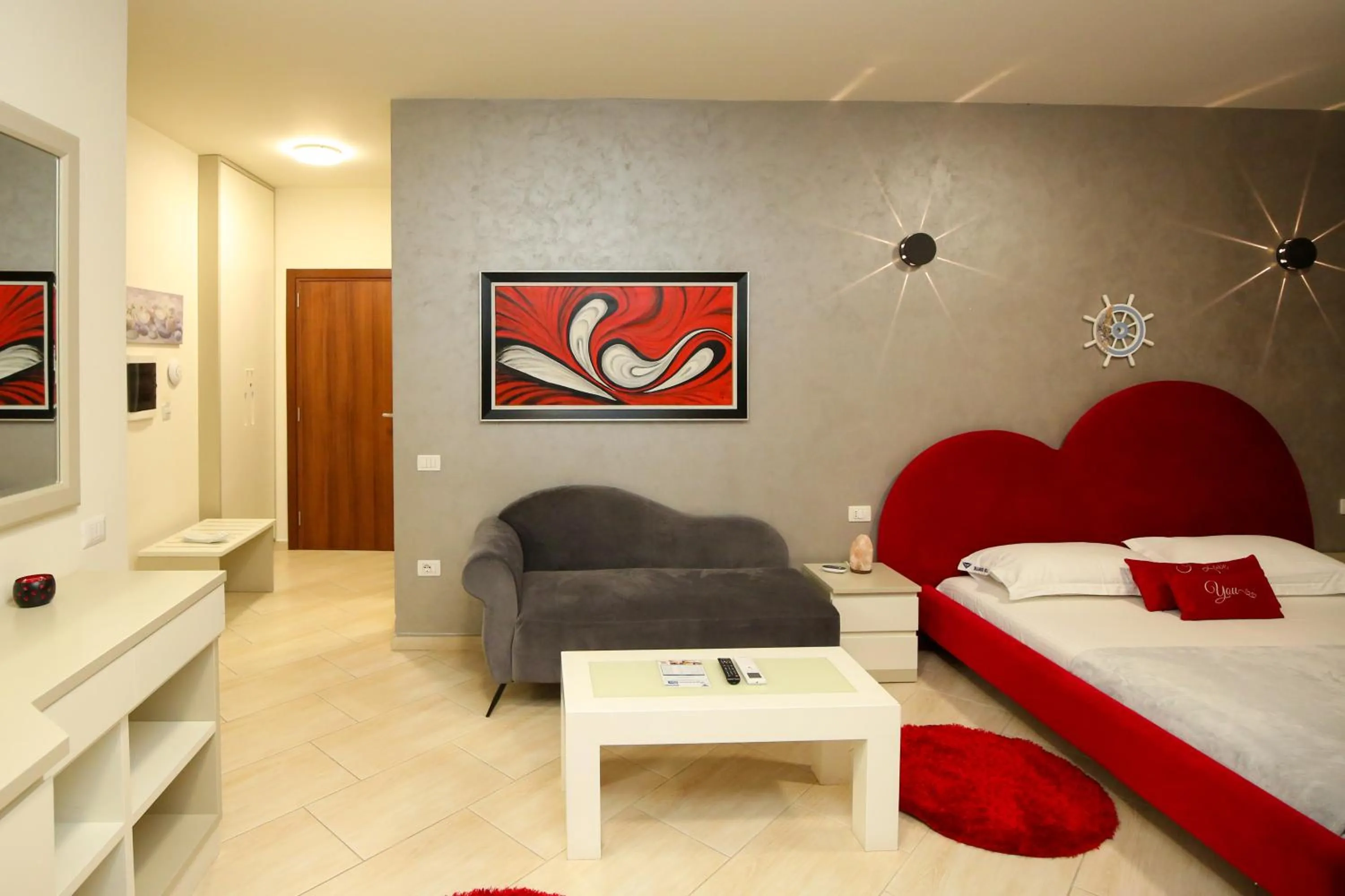 Photo of the whole room, Bed in Diamond Hill Resort & SPA