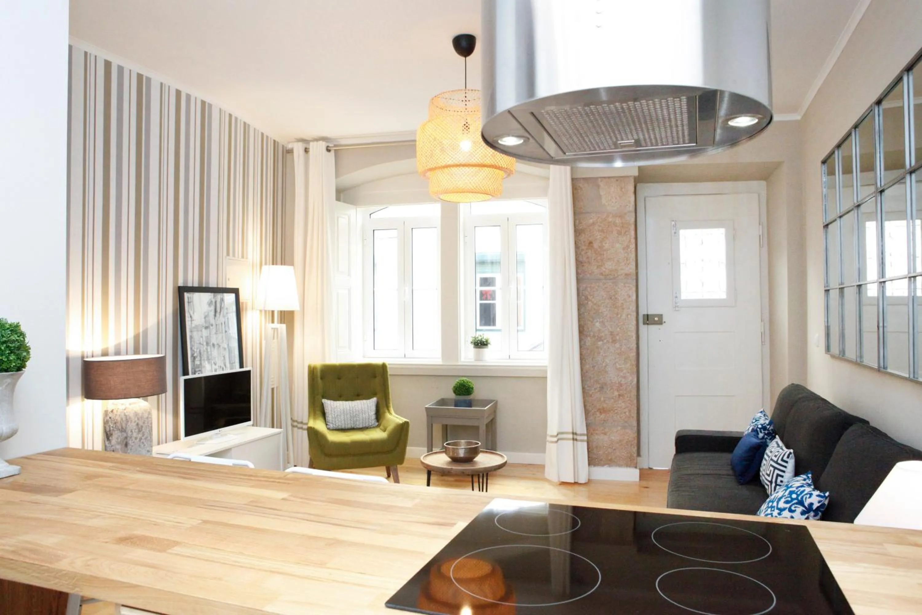 Kitchen or kitchenette in Flores Guest House