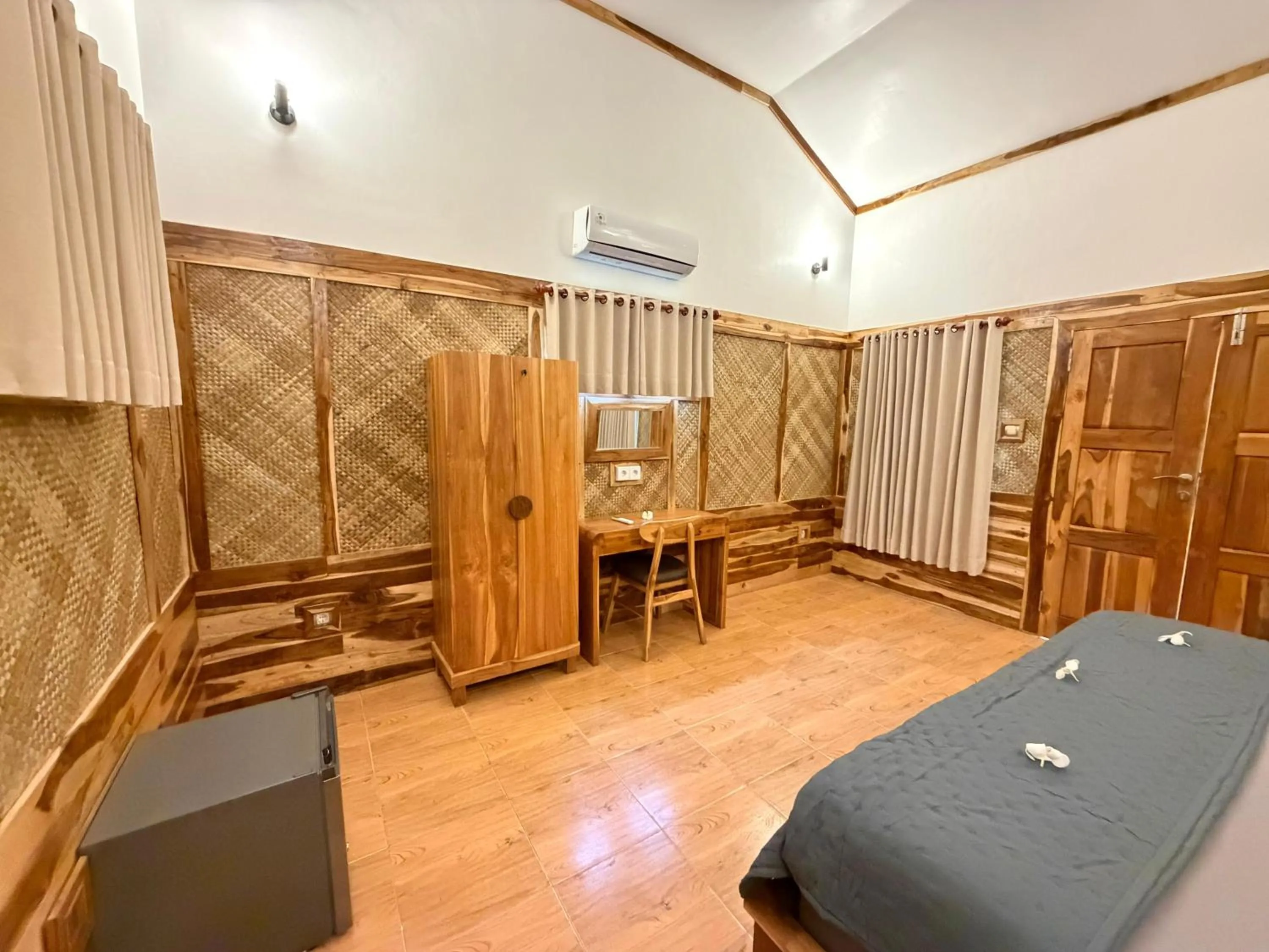 Bed in Segar Village