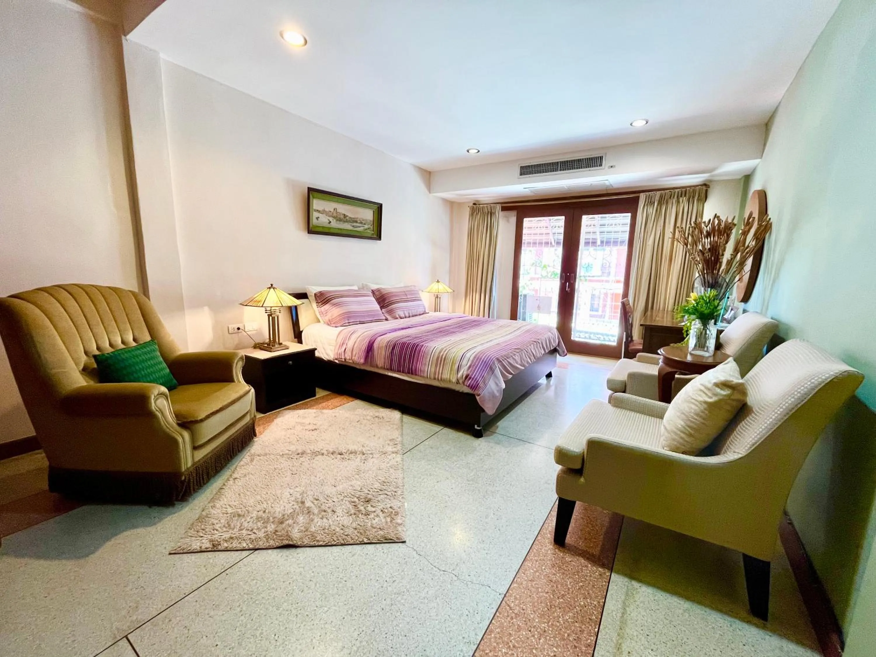 WiNNiNE Cozy Home