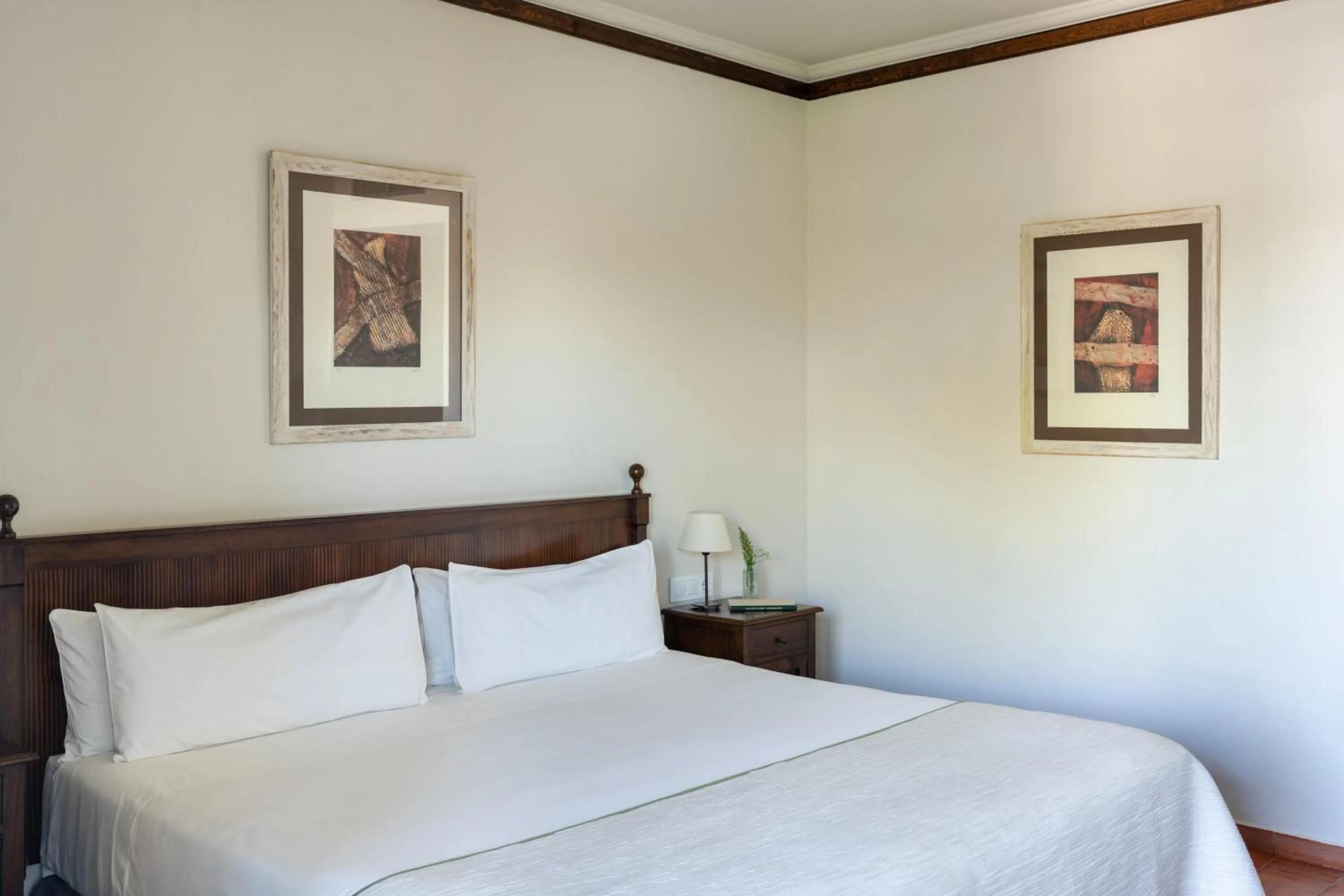 Bed in Parador de Manzanares