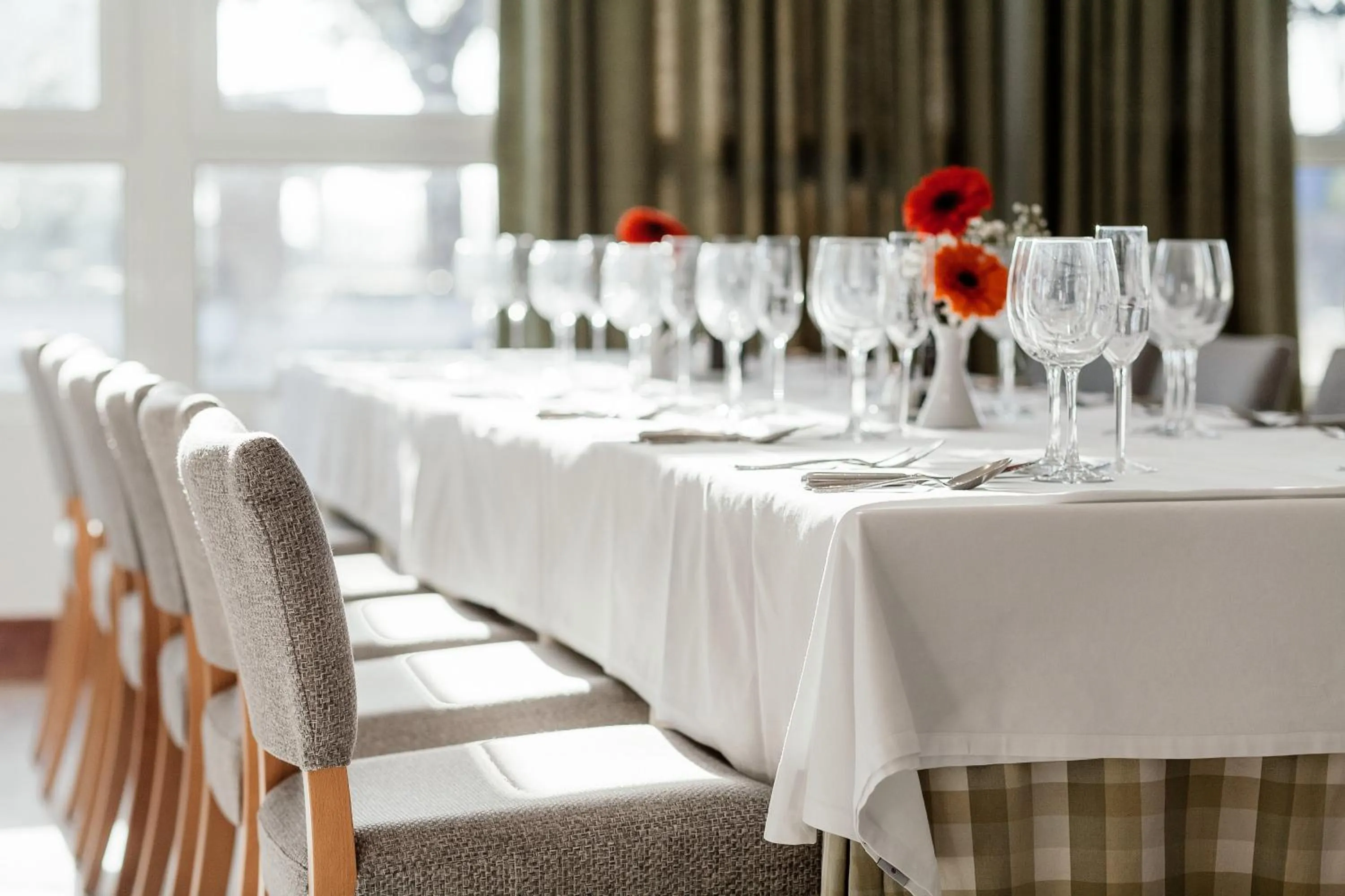 Restaurant/places to eat in Parador de Manzanares