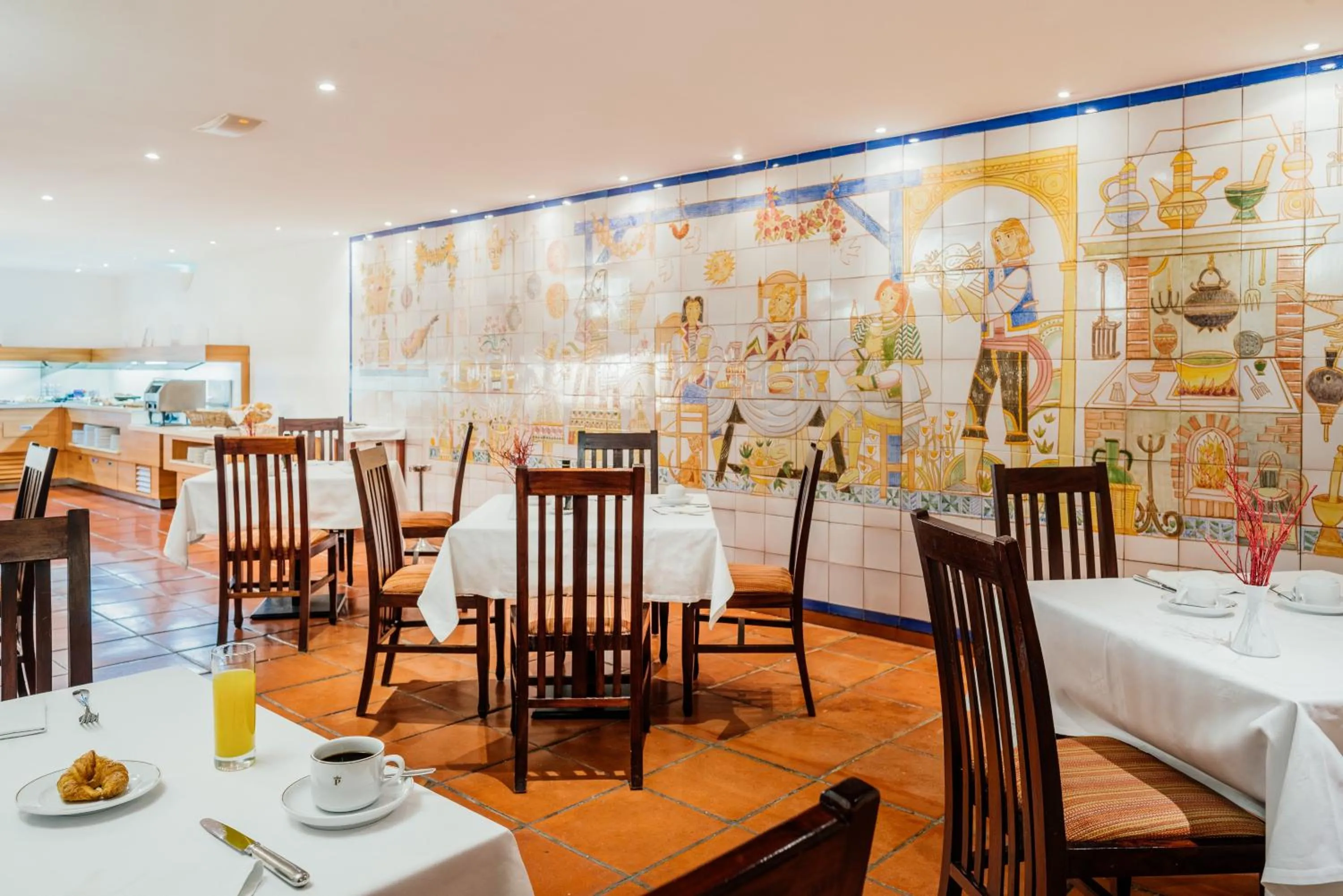 Restaurant/places to eat in Parador de Manzanares