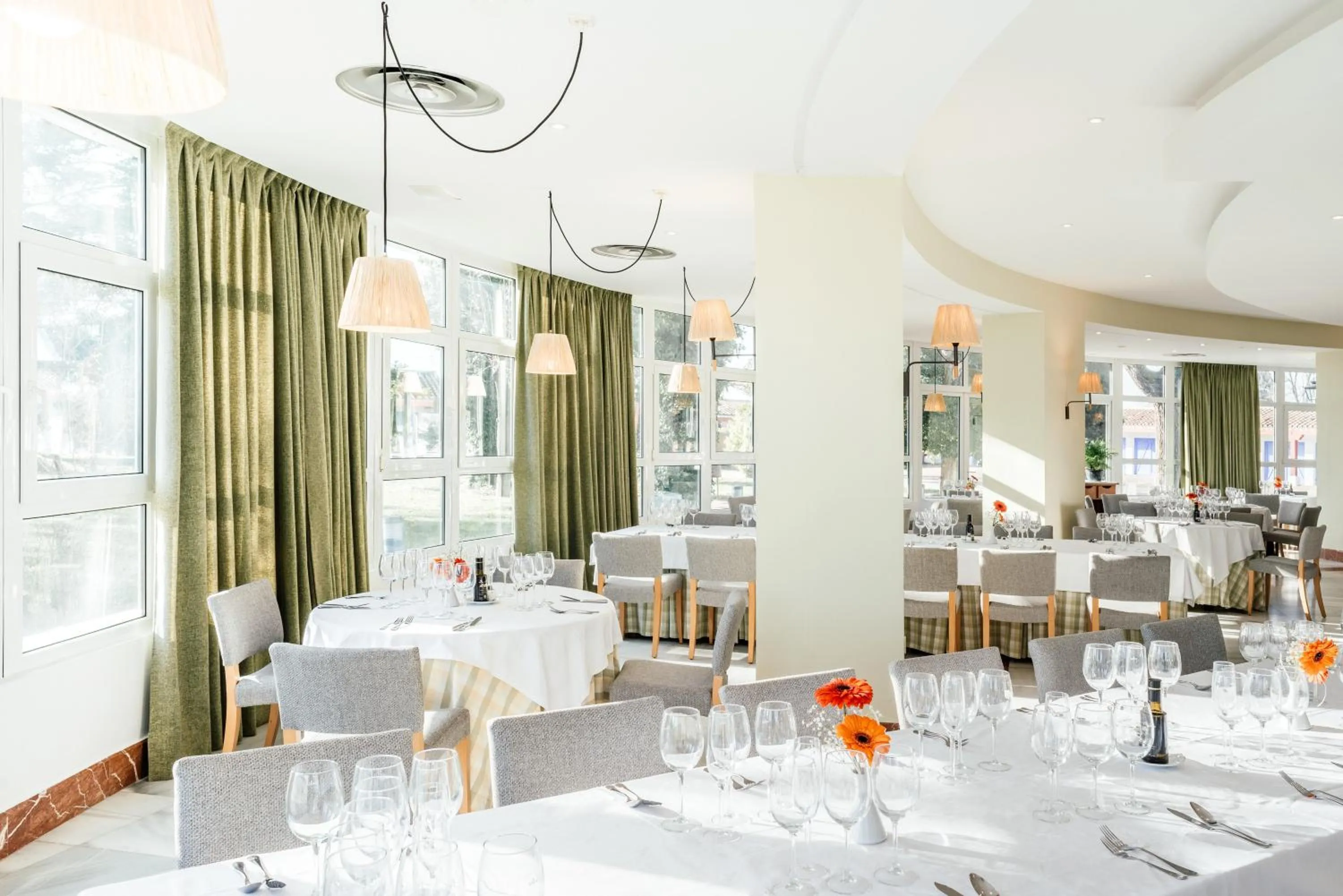 Restaurant/places to eat in Parador de Manzanares