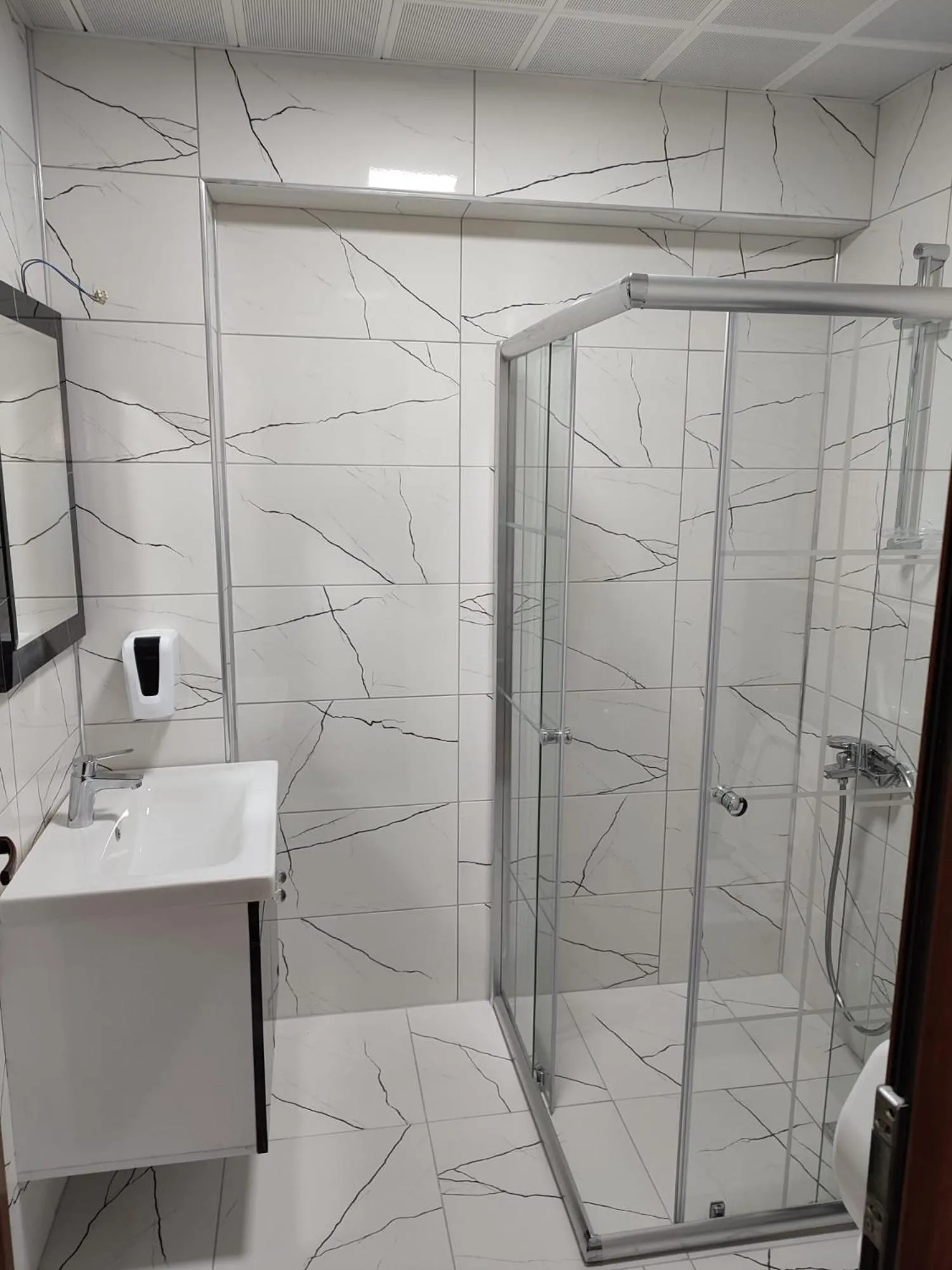 Shower in Karagoz Apart Pansiyon
