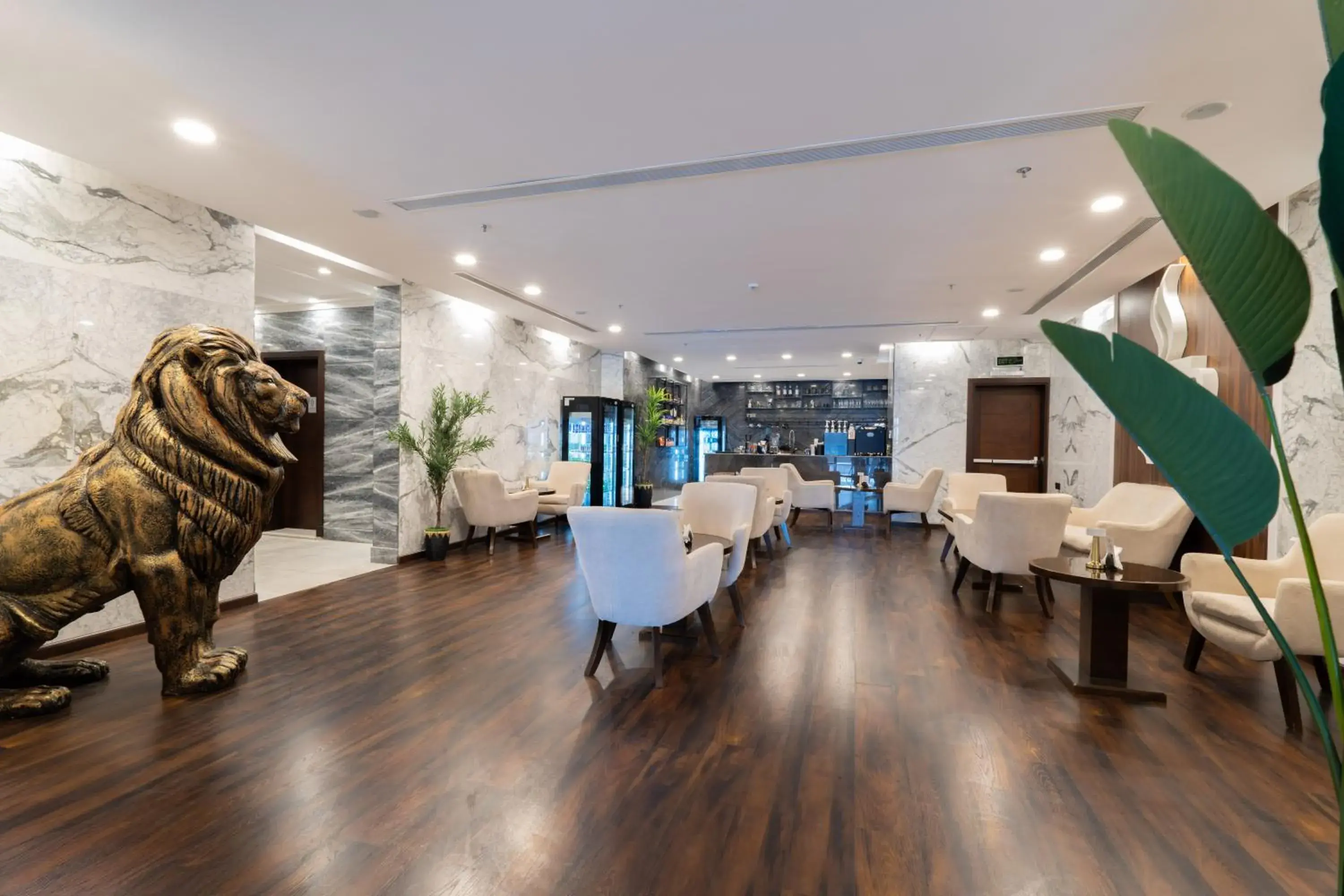 Restaurant/places to eat in Sunday Jeddah Hotel Restaurant/places to eat in Sunday Jeddah Hotel