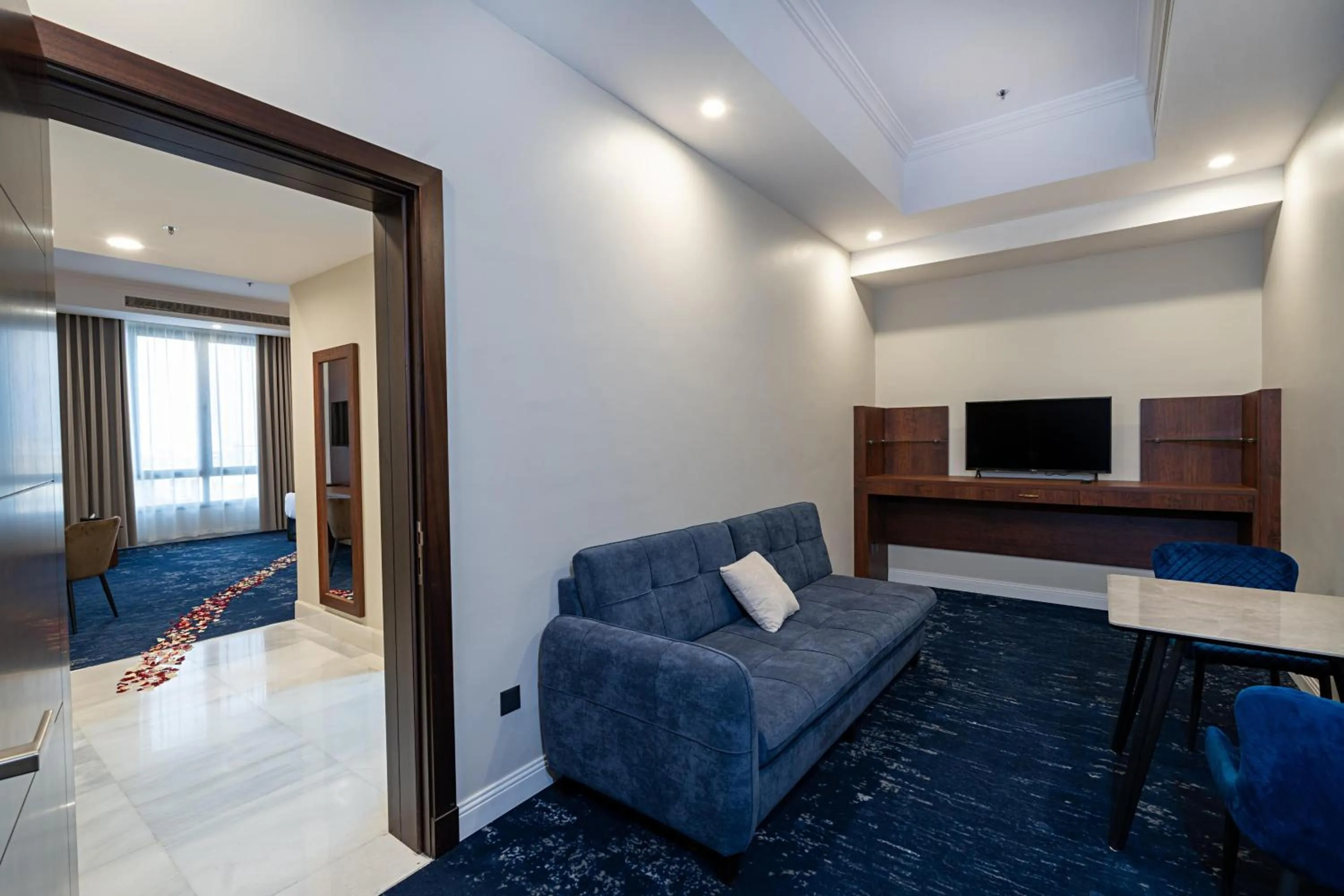 Photo of the whole room in Sunday Jeddah Hotel