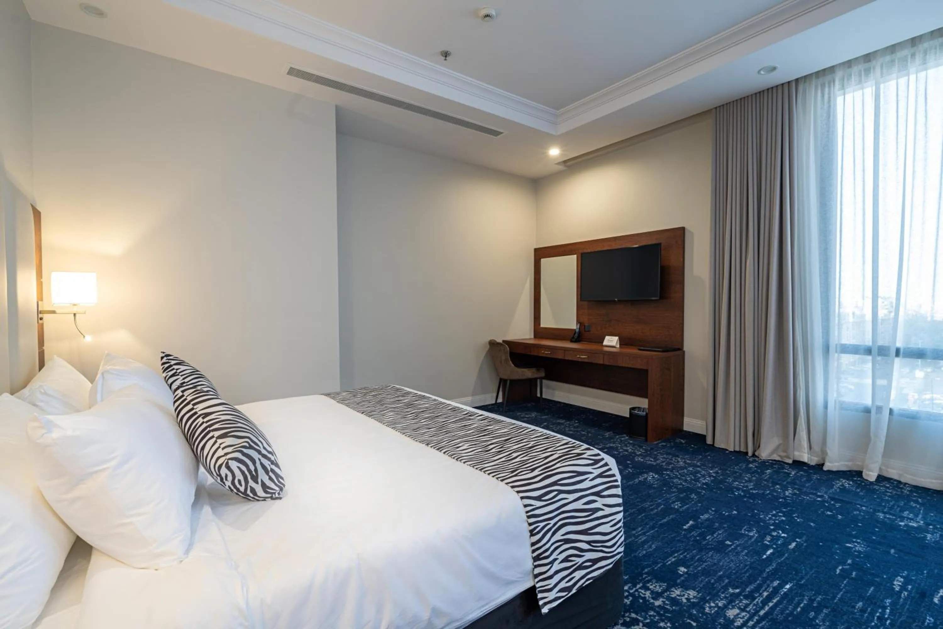 Photo of the whole room, Bed in Sunday Jeddah Hotel