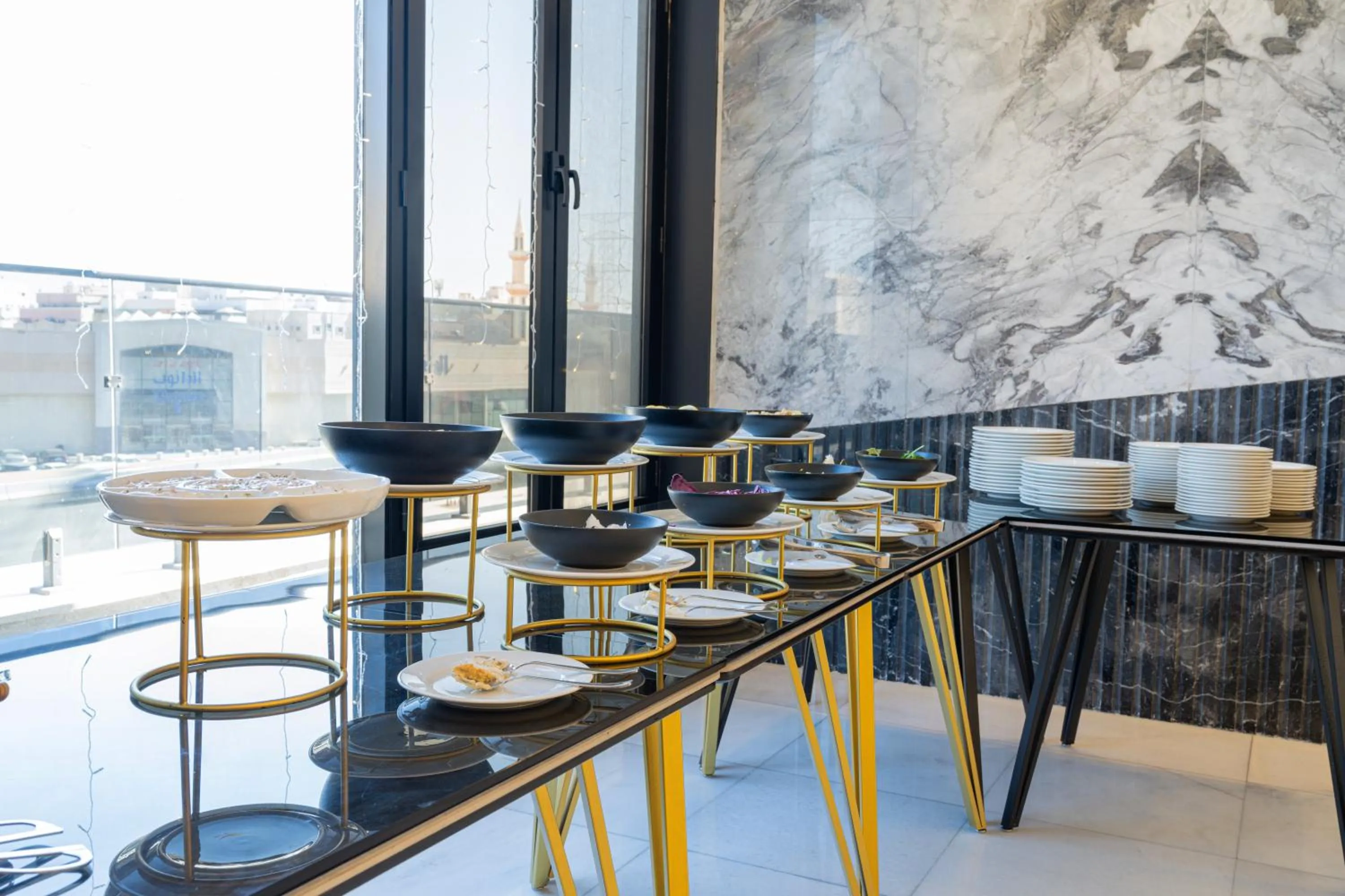 Restaurant/places to eat in Sunday Jeddah Hotel