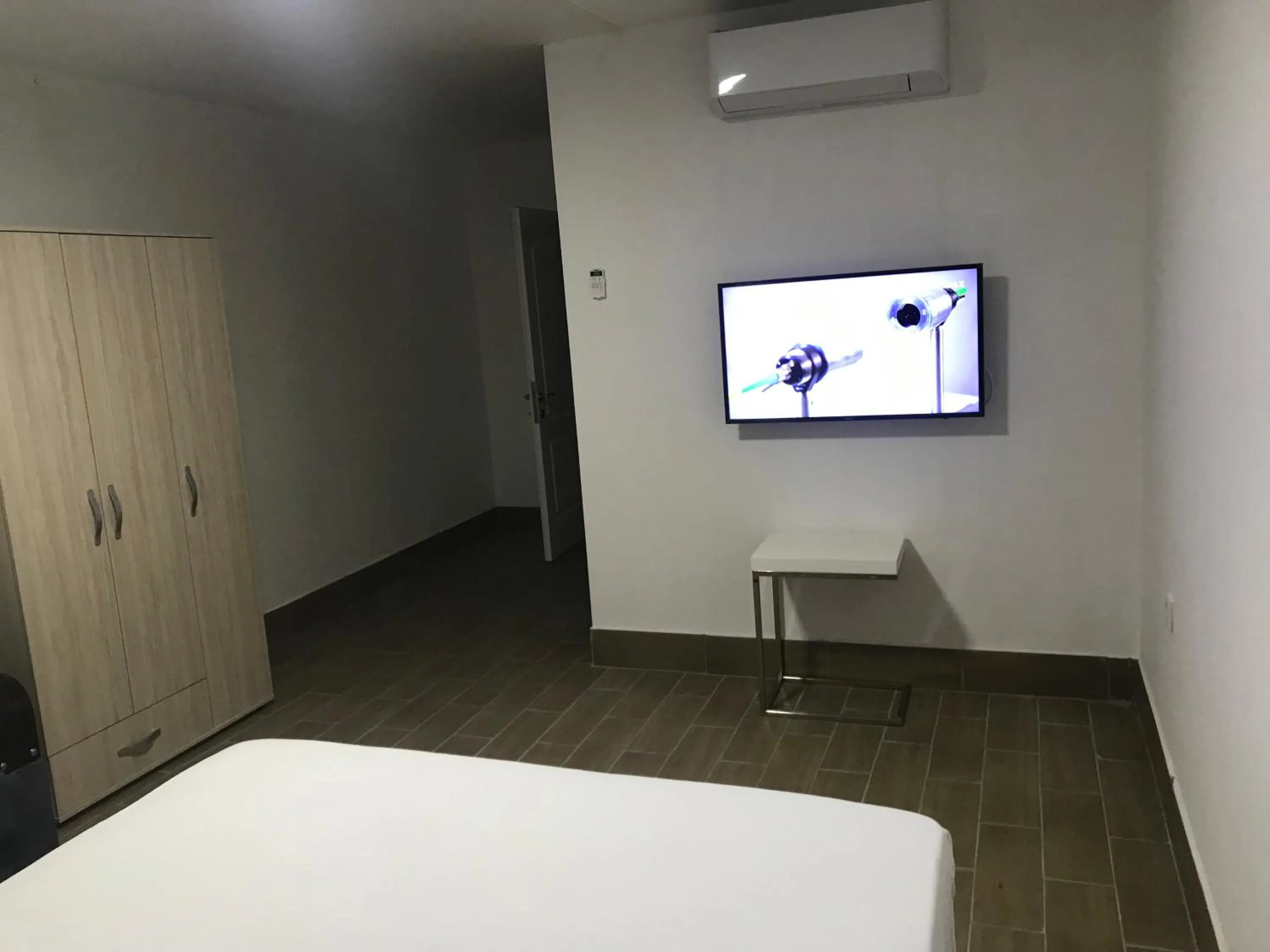 TV and multimedia, Bed in Oyster Boutique Hotel