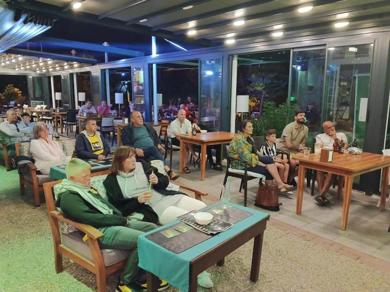 Restaurant/places to eat in Oyster Boutique Hotel