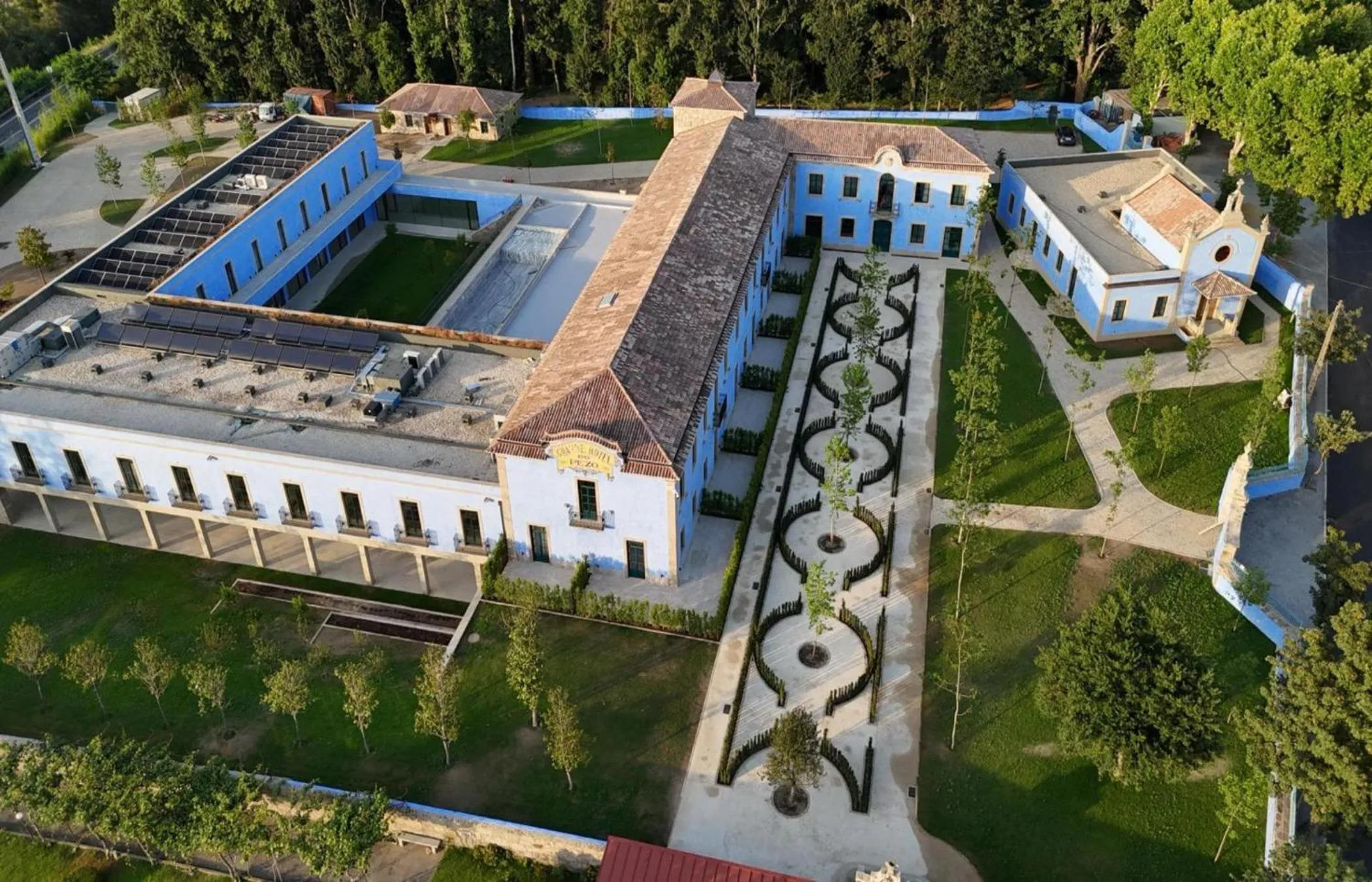 Property building in Oca Grande Hotel Do Pezo