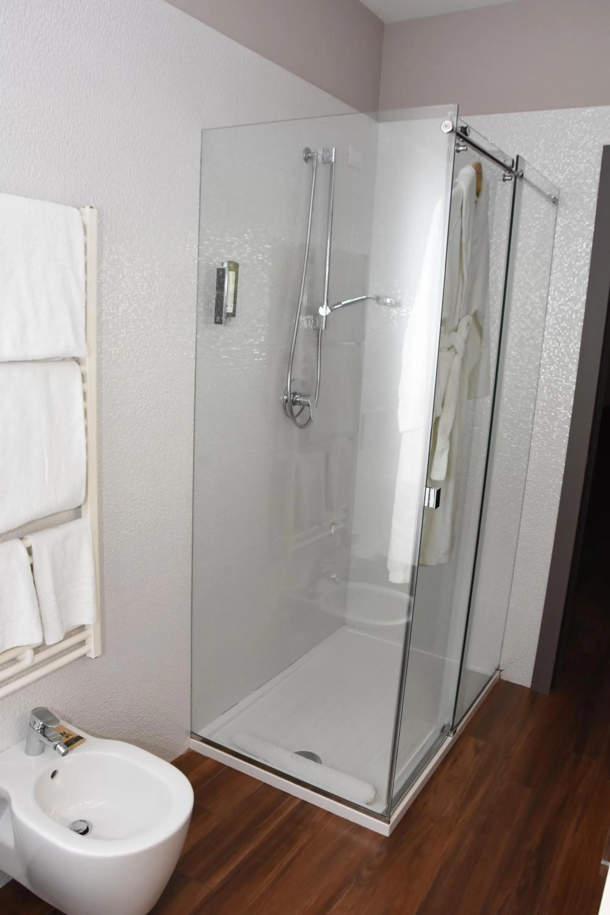 Shower in Residence Nazionale Matera