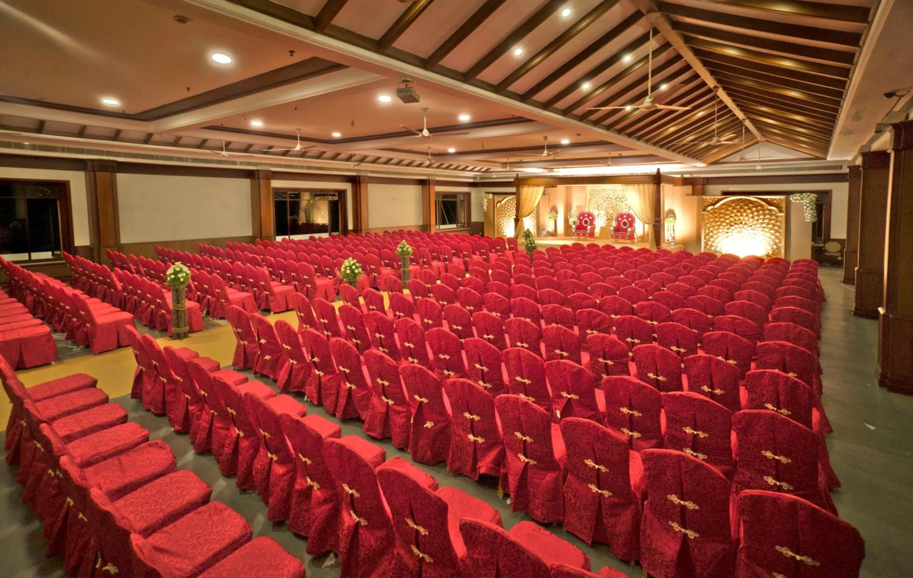 Banquet/Function facilities in Bhasuri Inn Guruvayoor