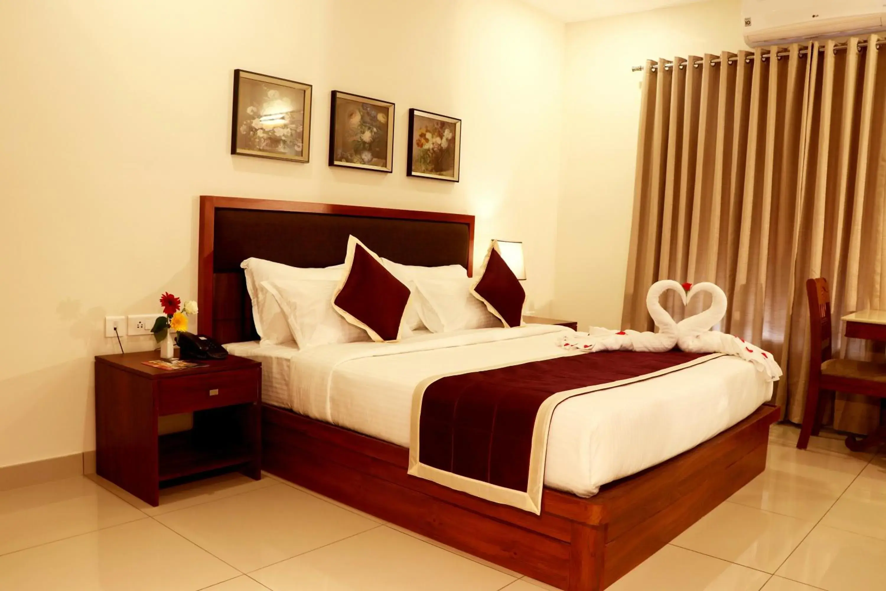 Bed in Bhasuri Inn Guruvayoor Bed in Bhasuri Inn Guruvayoor