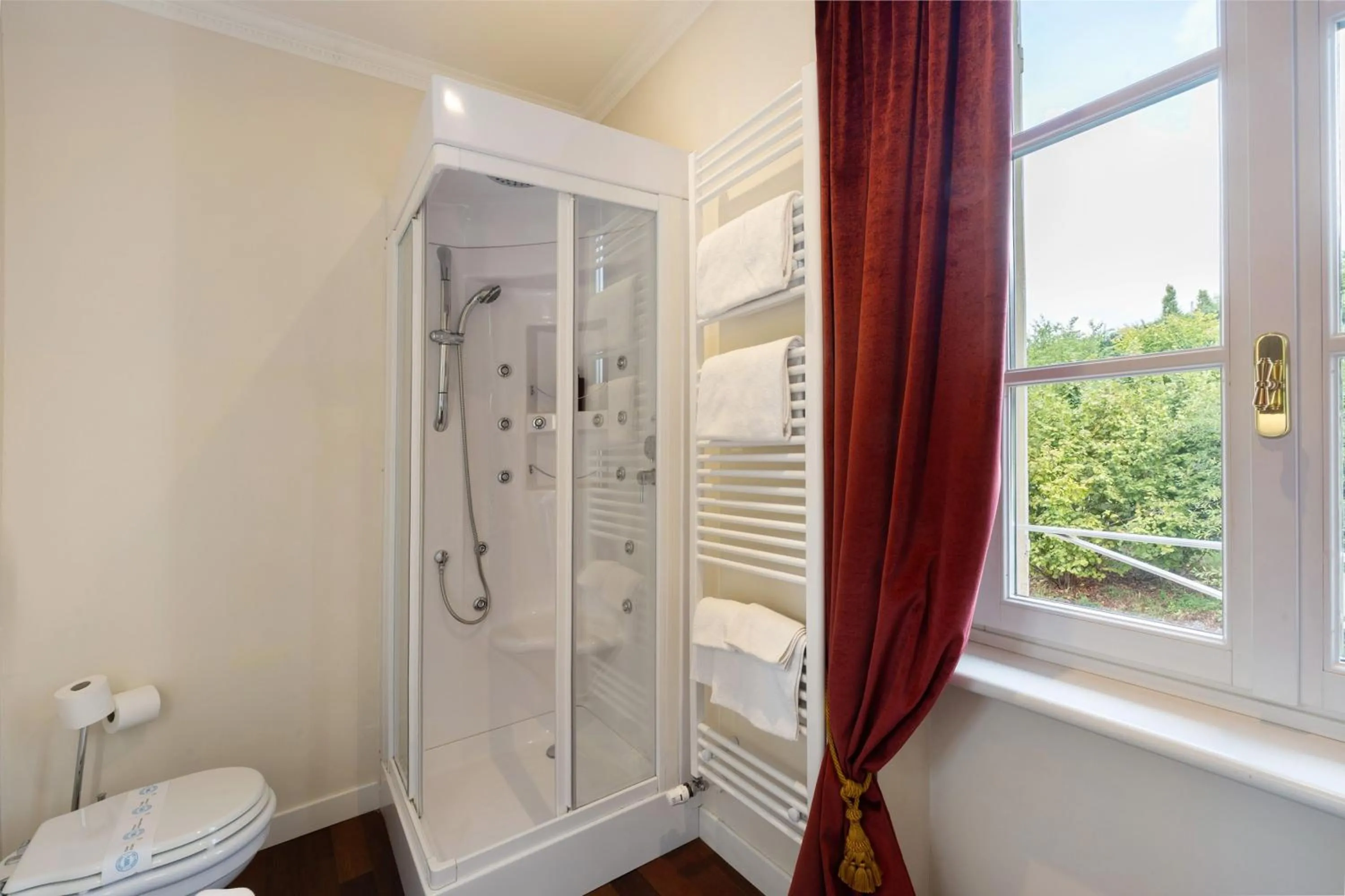 Bathroom in Bb Principessa Di Savoia