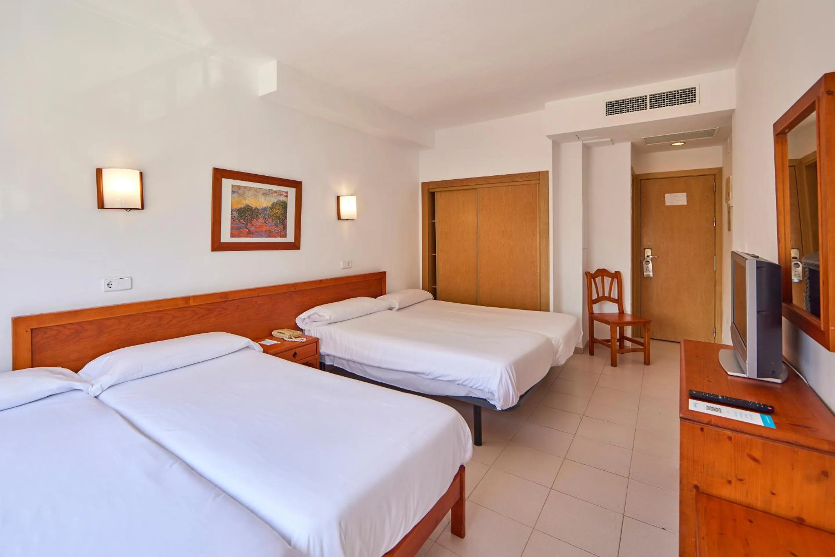 Bed in Ilusion Vista Blava