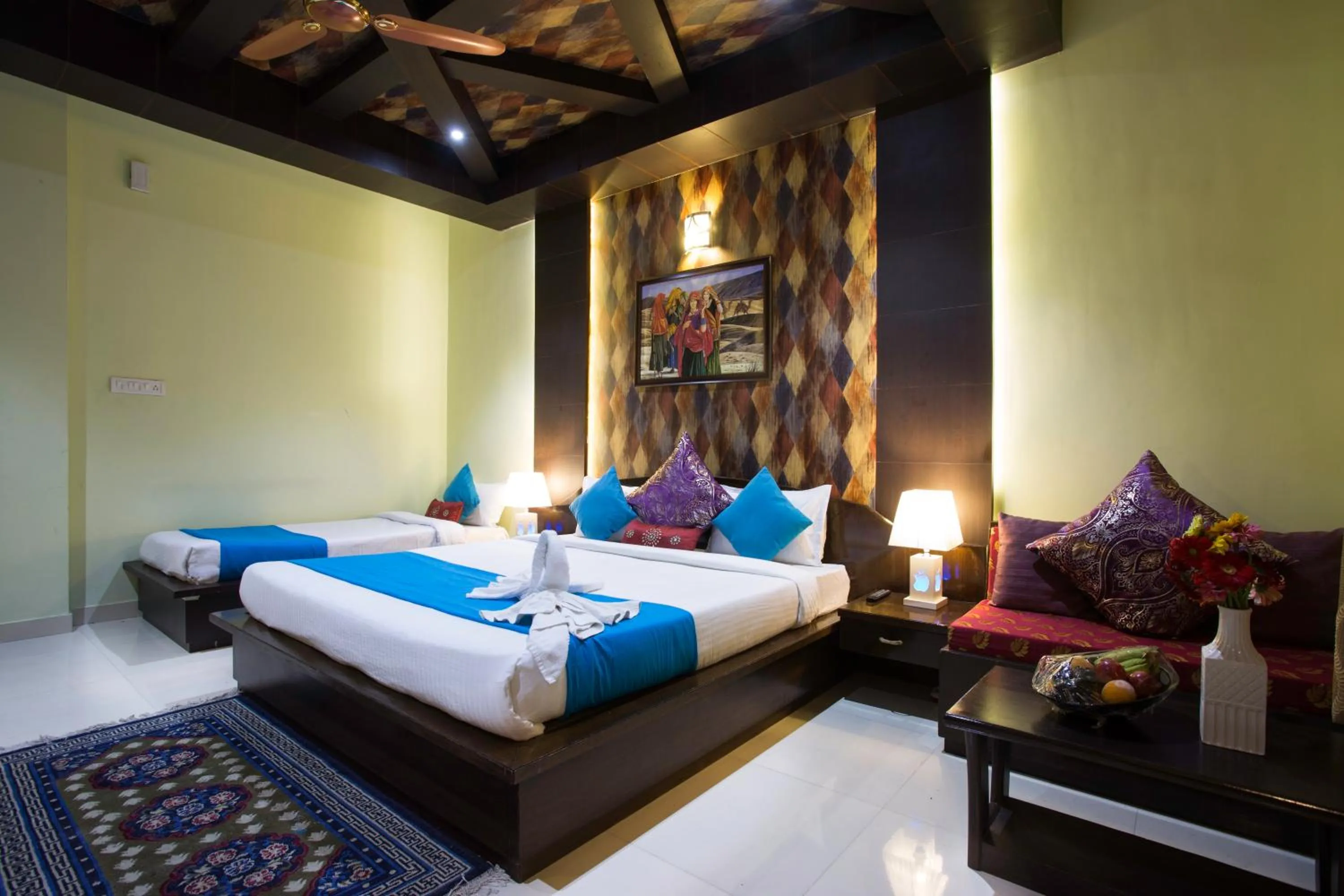 Golden Star Continental & Spa