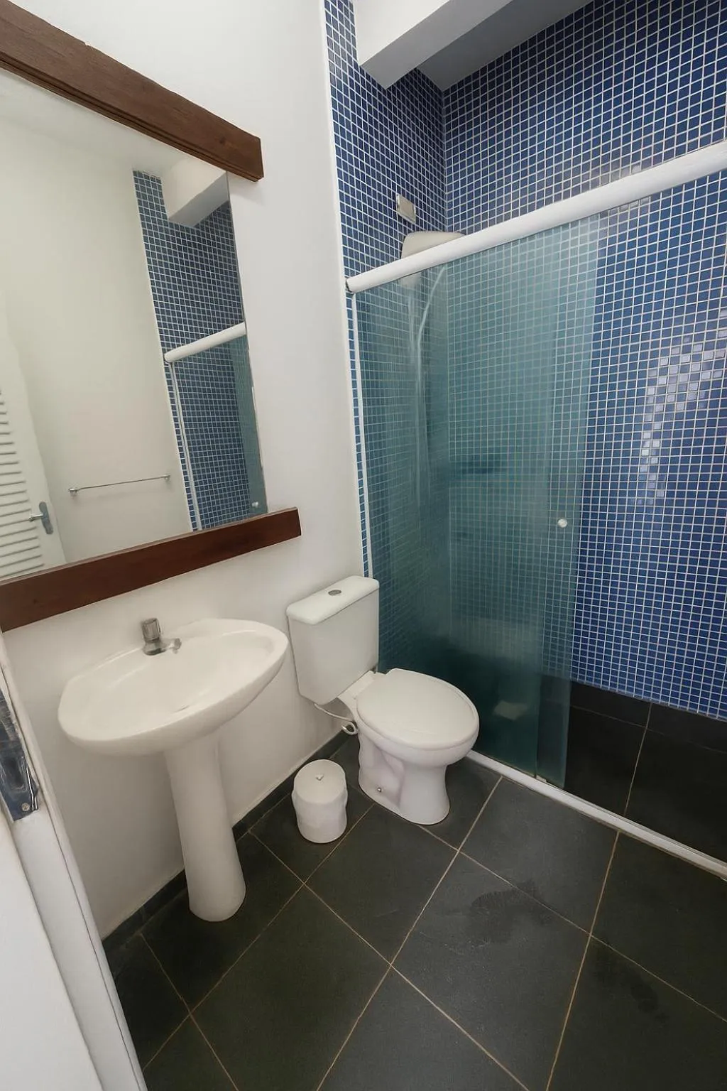 Bathroom in Cocanha Beach Pousadas