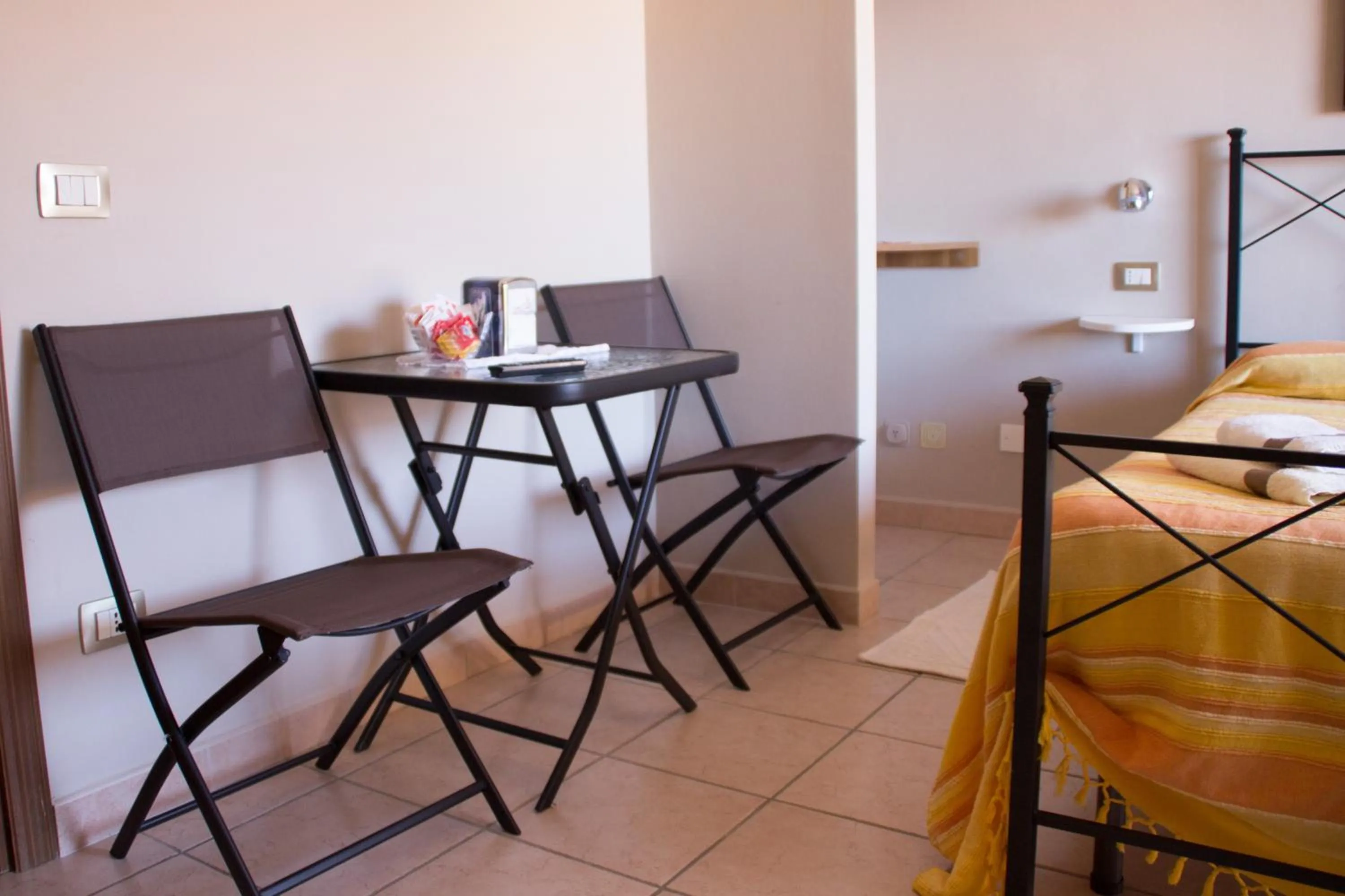 Dining area, Bed in White Beach