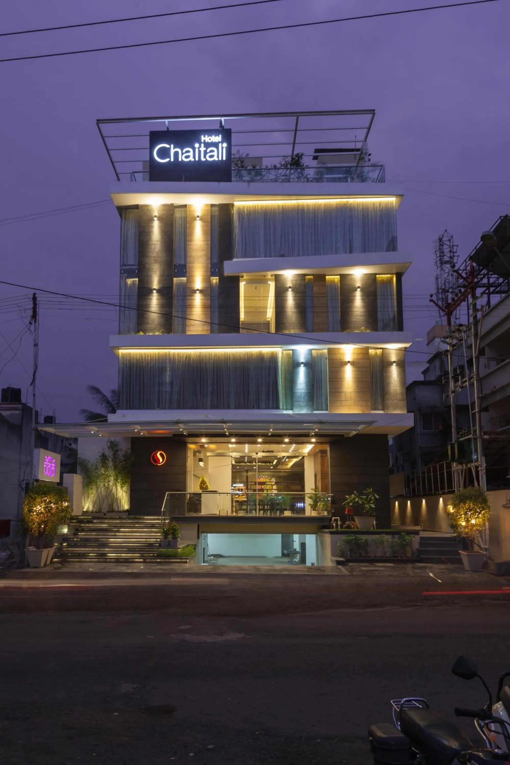 Hotel Chaitali - Pure Veg