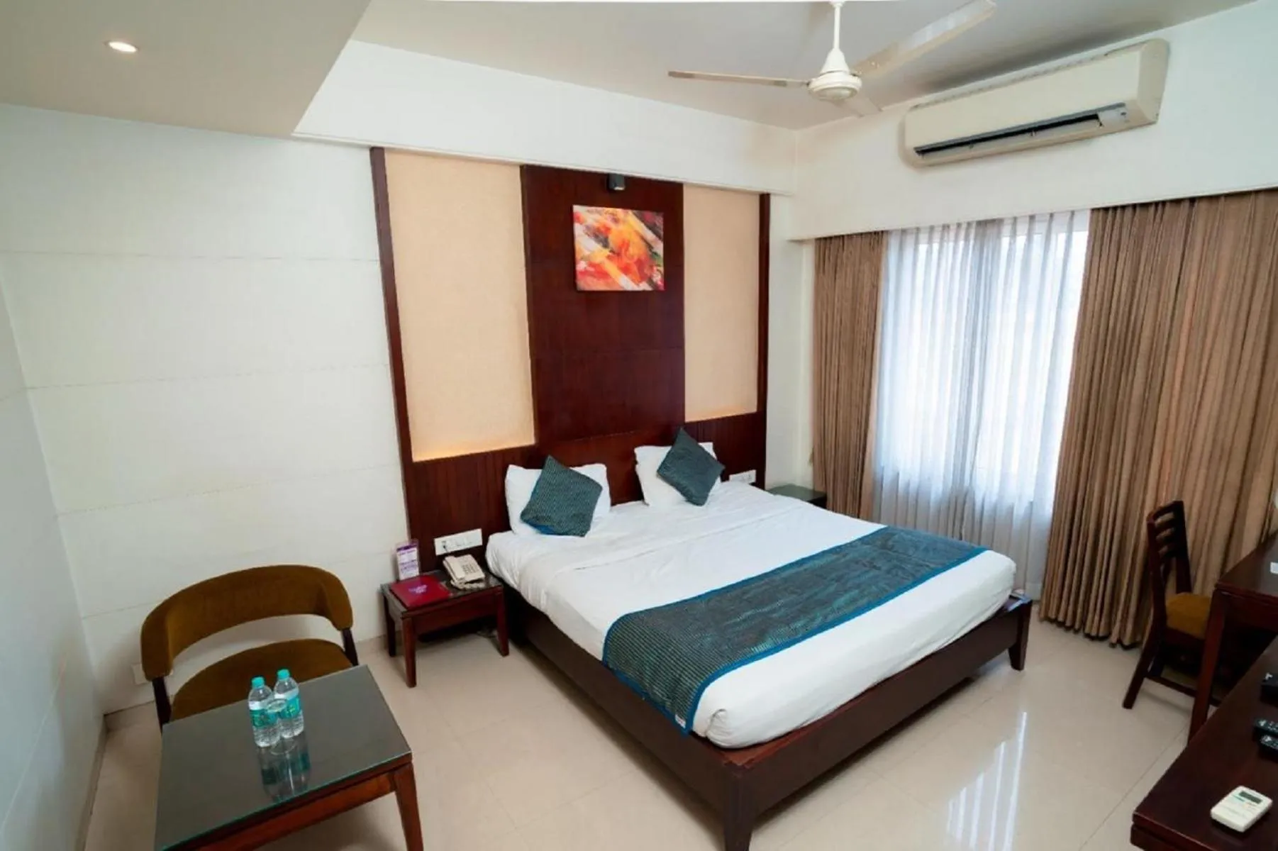 Hotel Chaitali - Pure Veg
