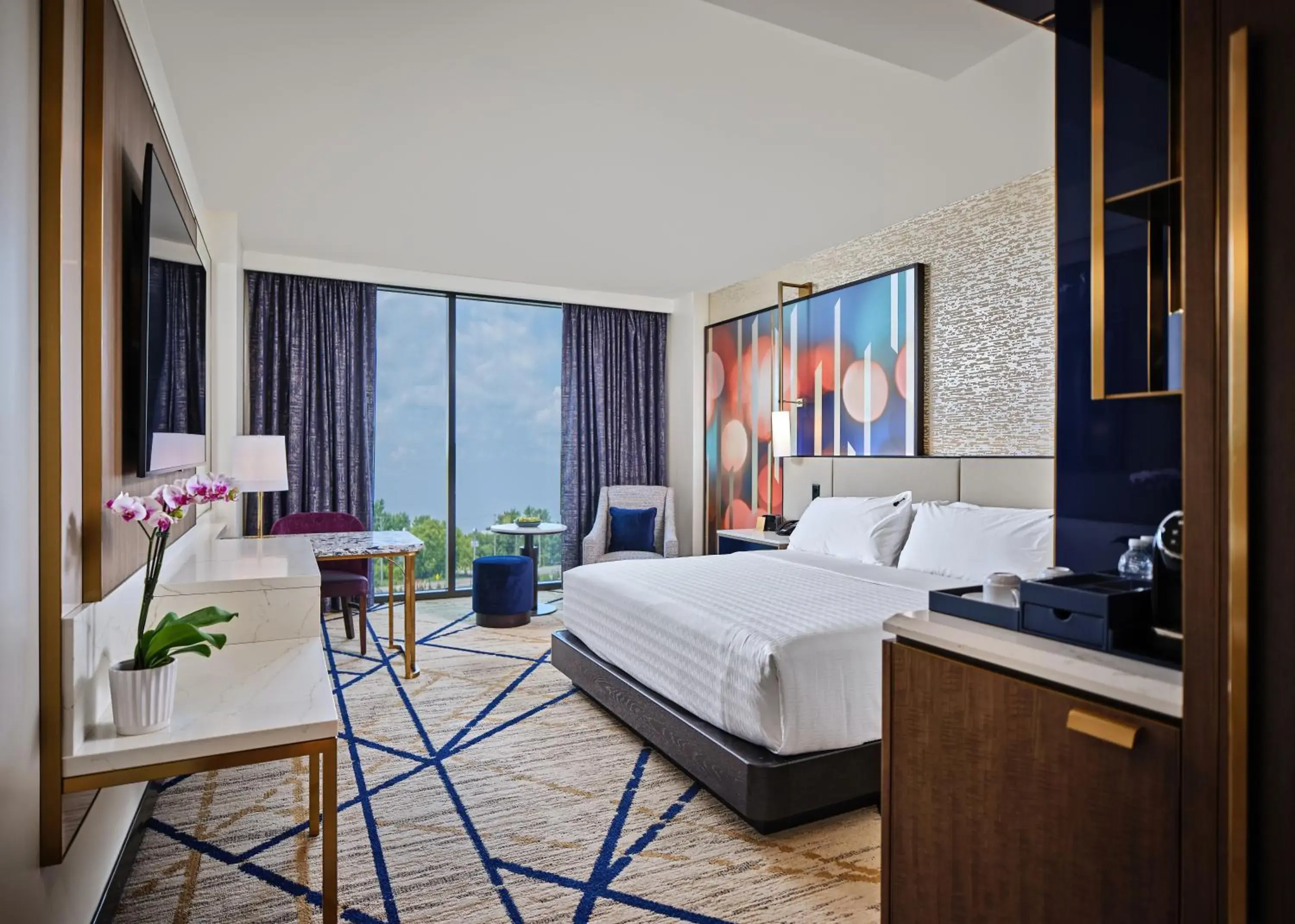 Deluxe King Room Disability Access in Hard Rock Hotel & Casino Ottawa Deluxe King Room Disability Access in Hard Rock Hotel & Casino Ottawa