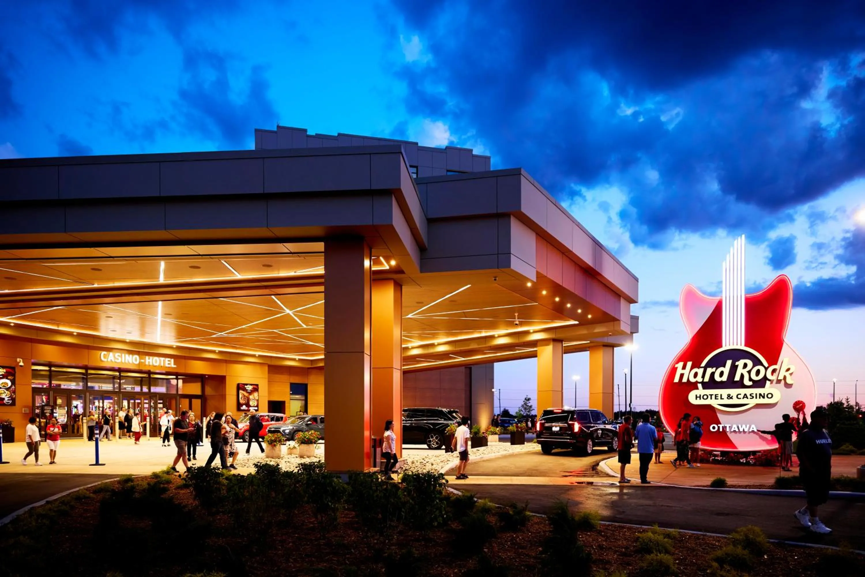 Property building in Hard Rock Hotel & Casino Ottawa