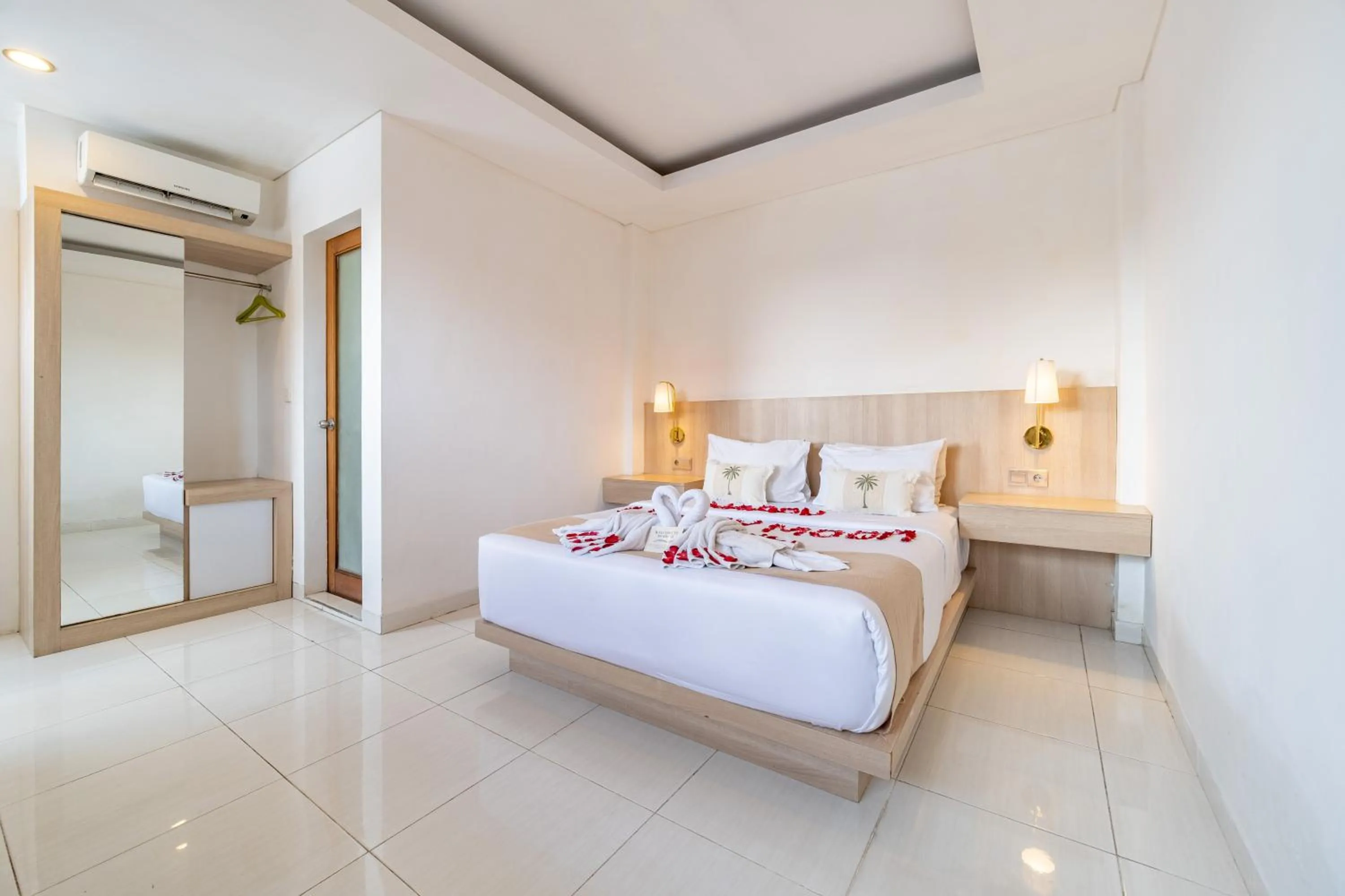 Bedroom, Bed in Srikrisna